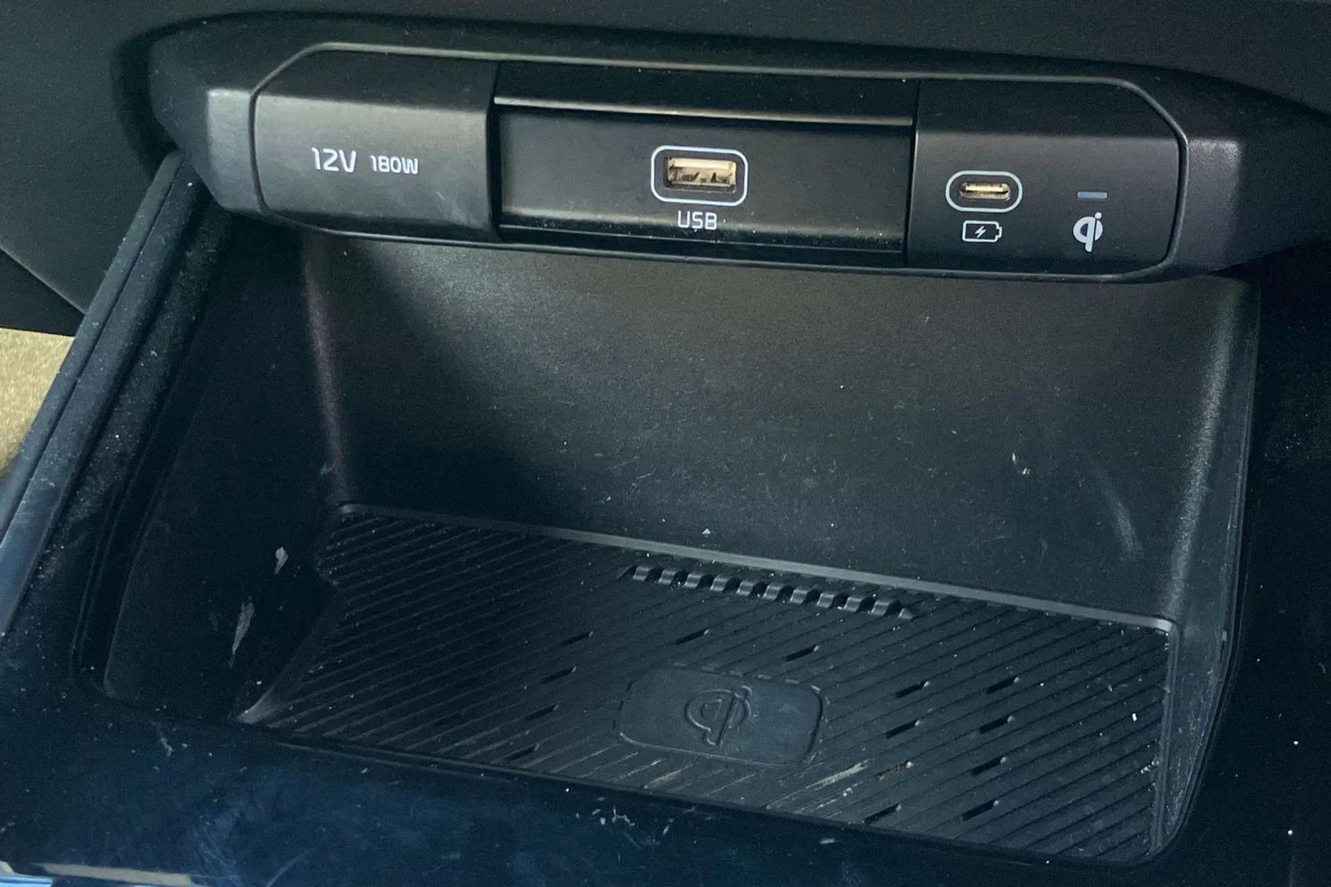 2022 KIA NIRO 2022 KIA NIRO