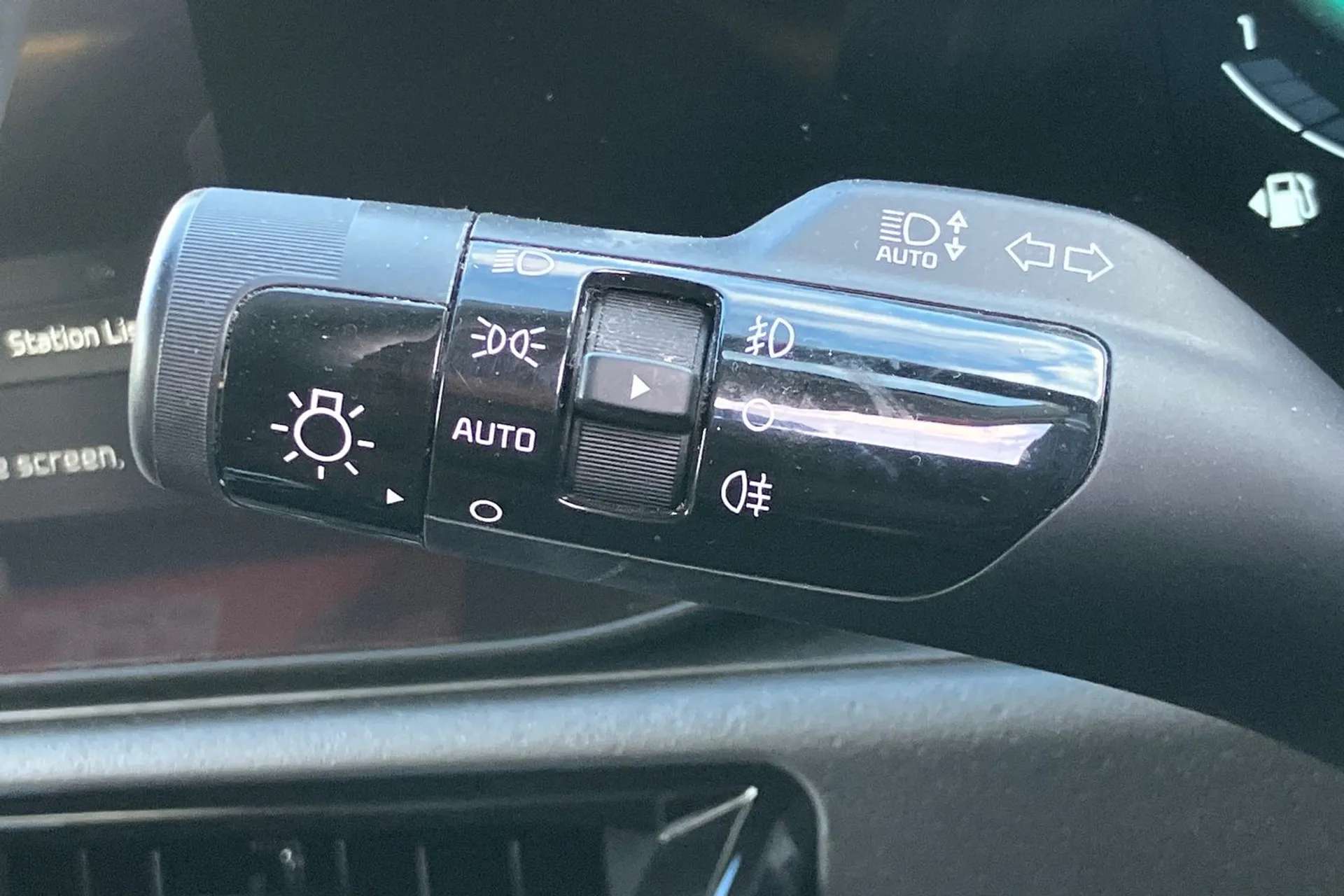 2022 KIA NIRO 2022 KIA NIRO