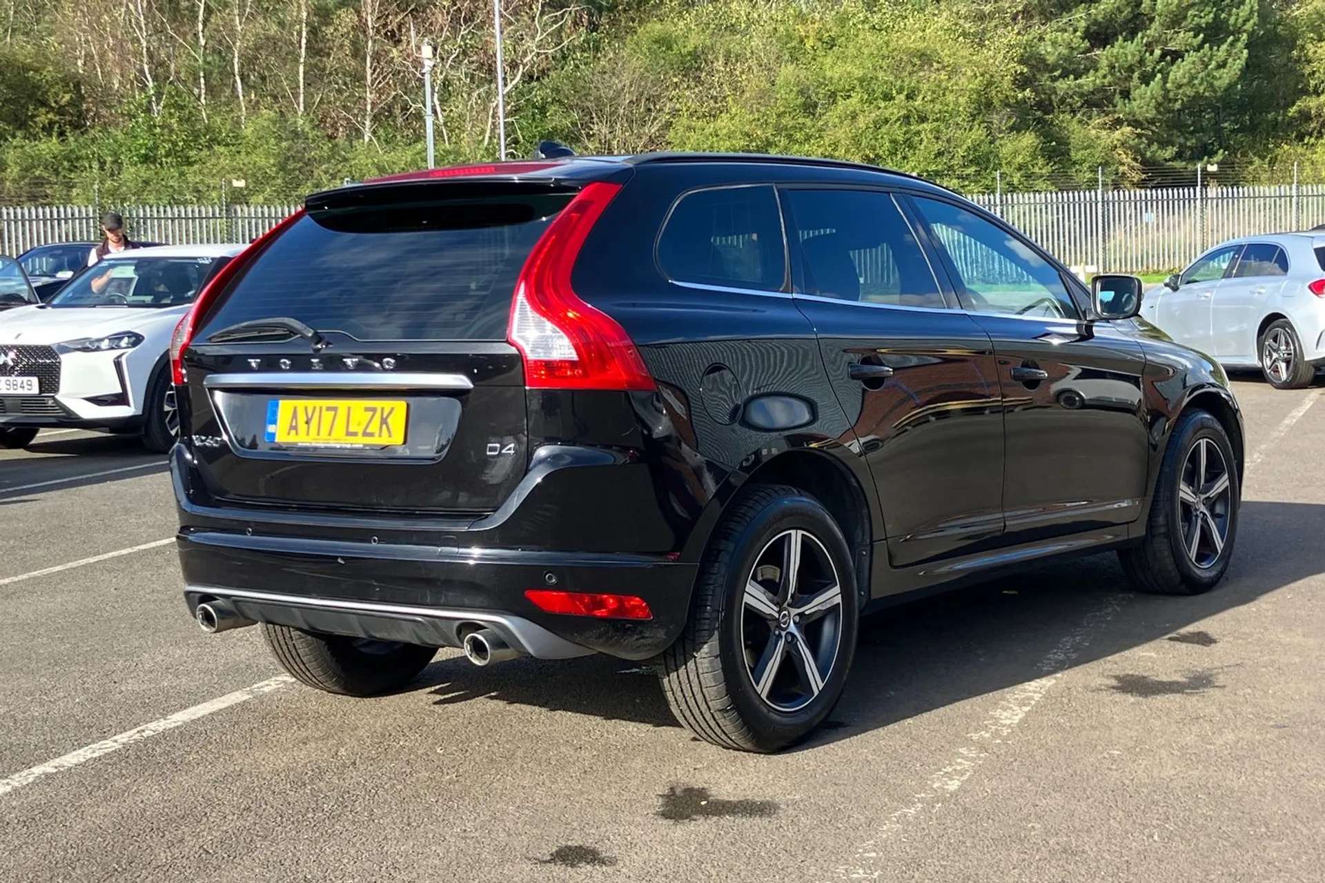 2017 VOLVO XC60 2017 VOLVO XC60