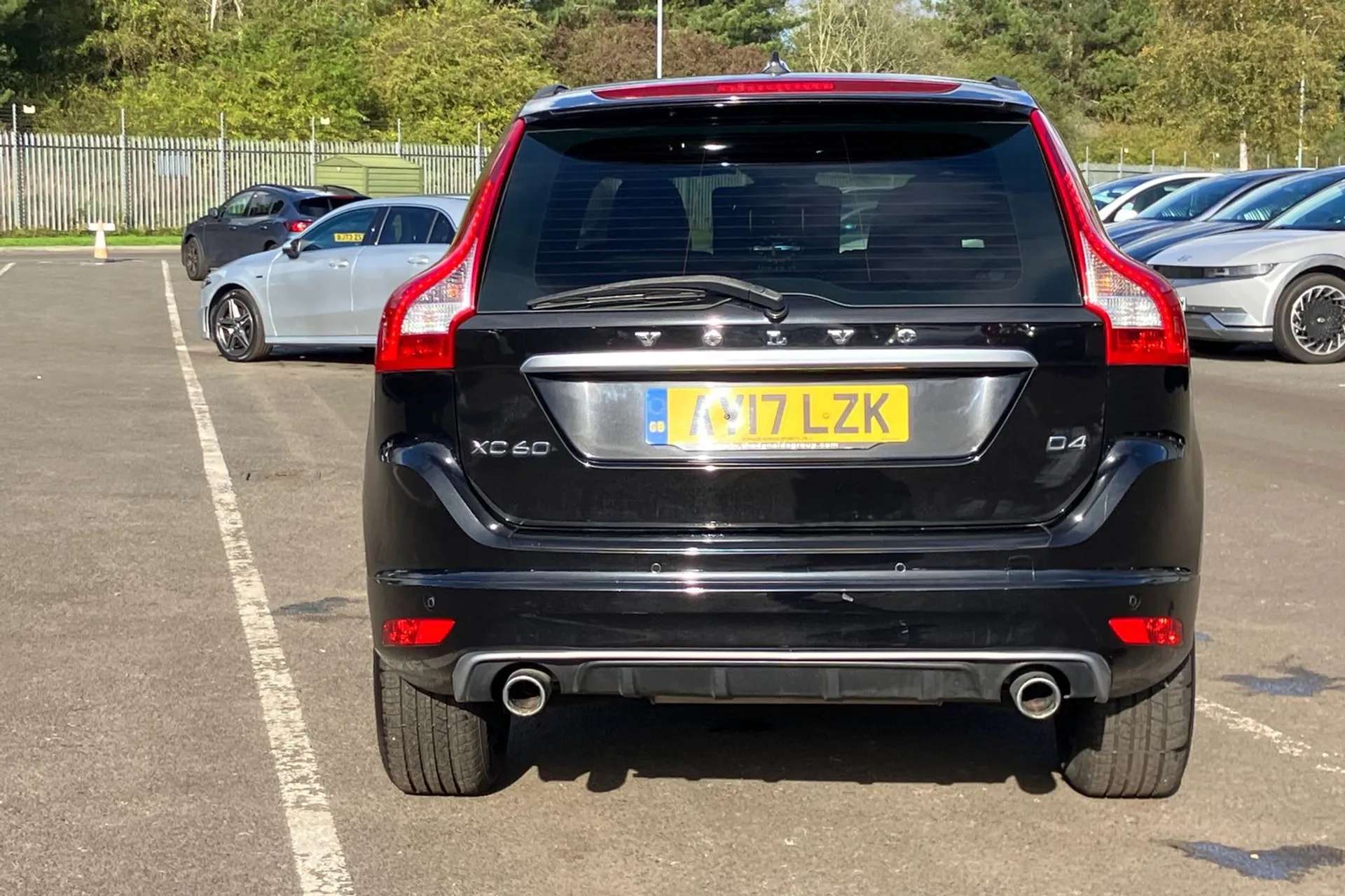 2017 VOLVO XC60 2017 VOLVO XC60