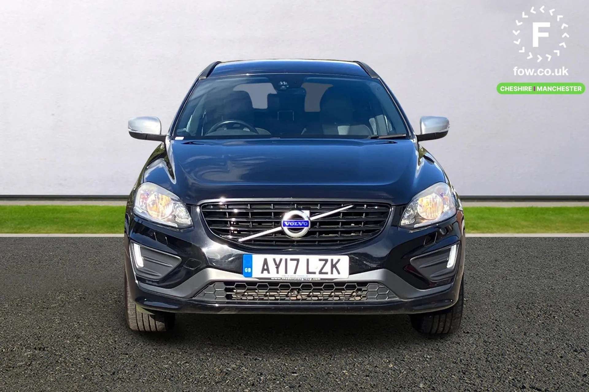 2017 VOLVO XC60 2017 VOLVO XC60