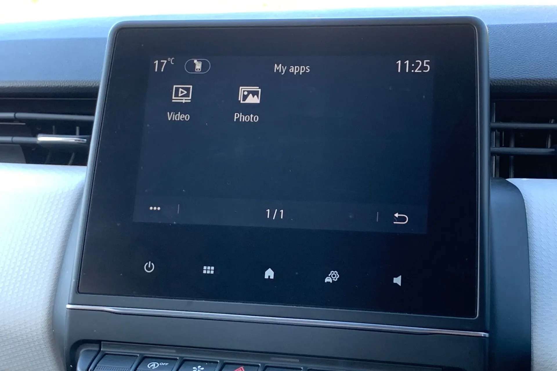 2023 RENAULT CLIO 2023 RENAULT CLIO