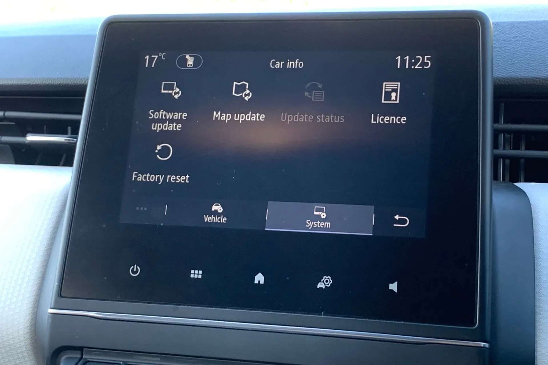 2023 RENAULT CLIO 2023 RENAULT CLIO