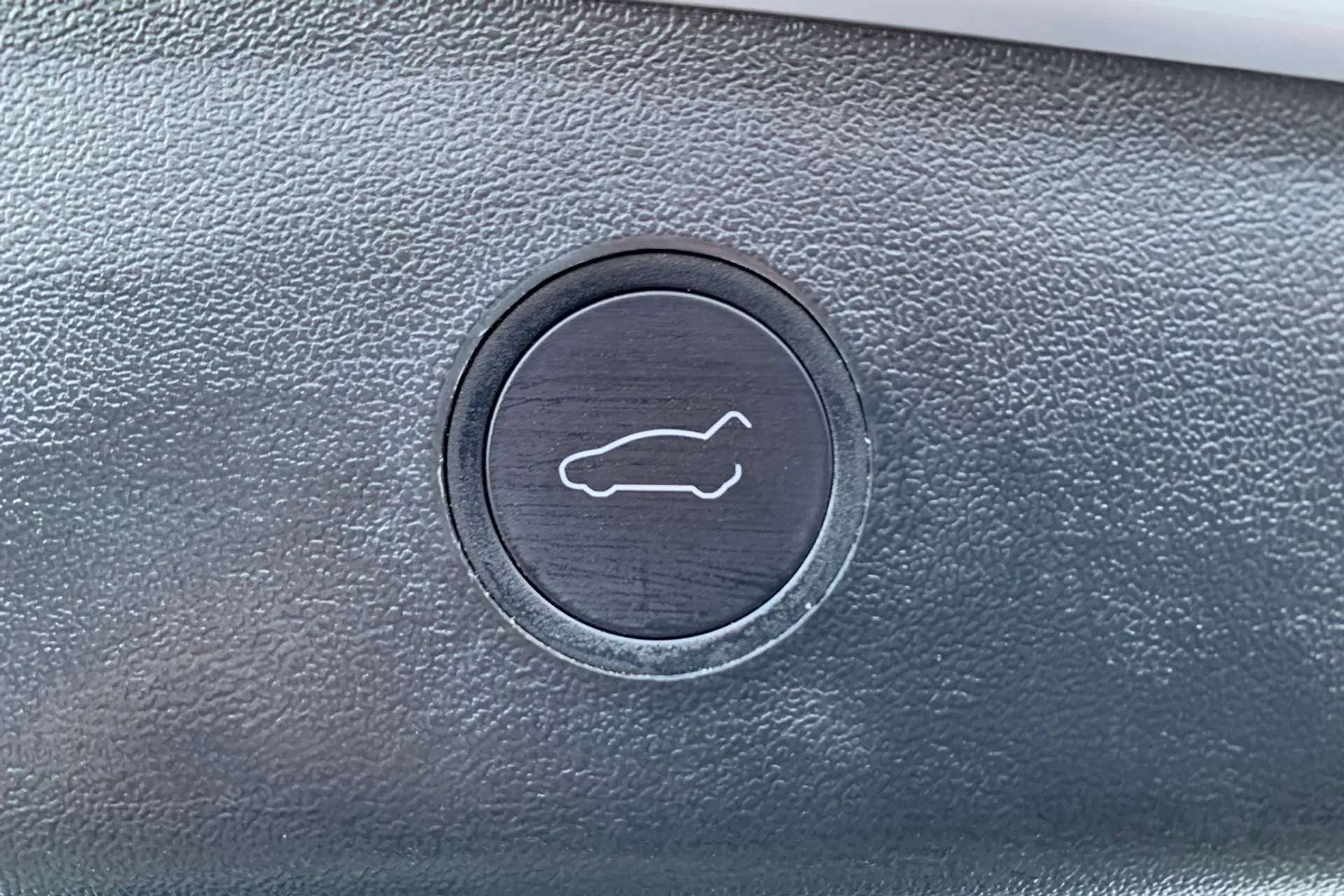 2023 TESLA MODEL 3 2023 TESLA MODEL 3