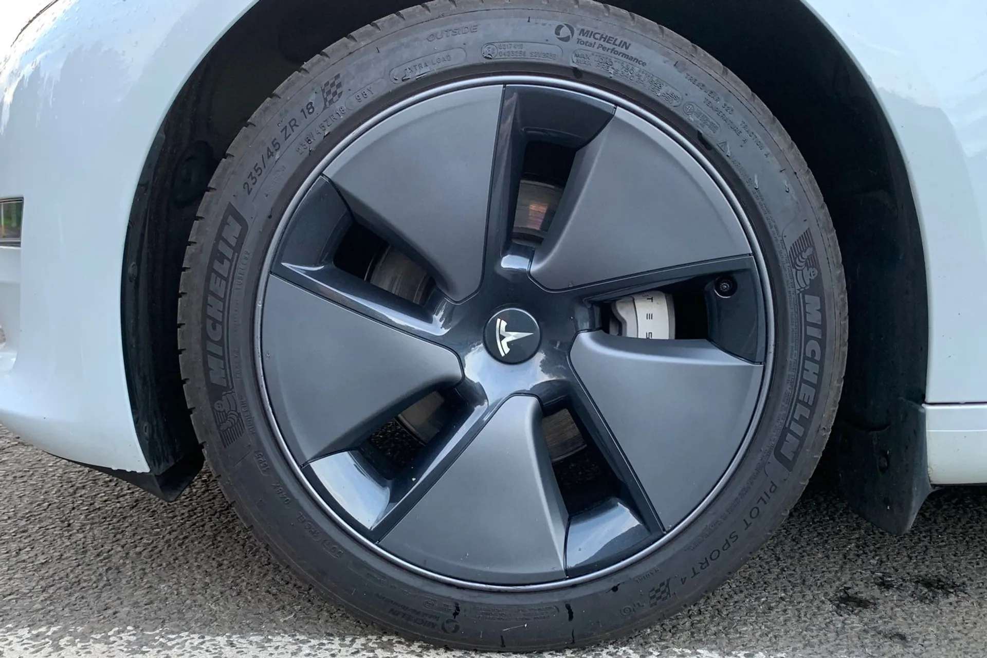 2023 TESLA MODEL 3 2023 TESLA MODEL 3