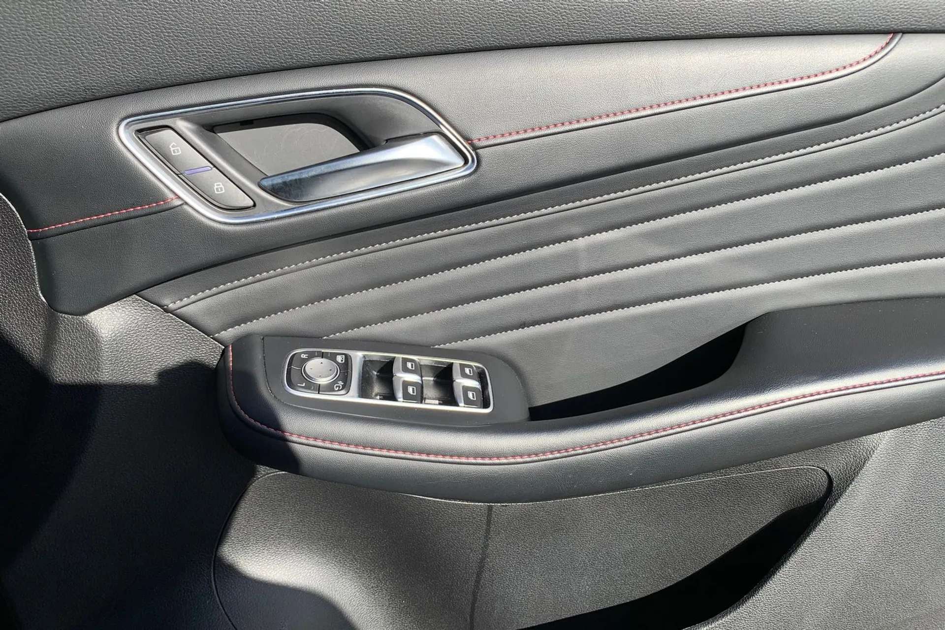 2024 MG MOTOR UK HS 2024 MG MOTOR UK HS