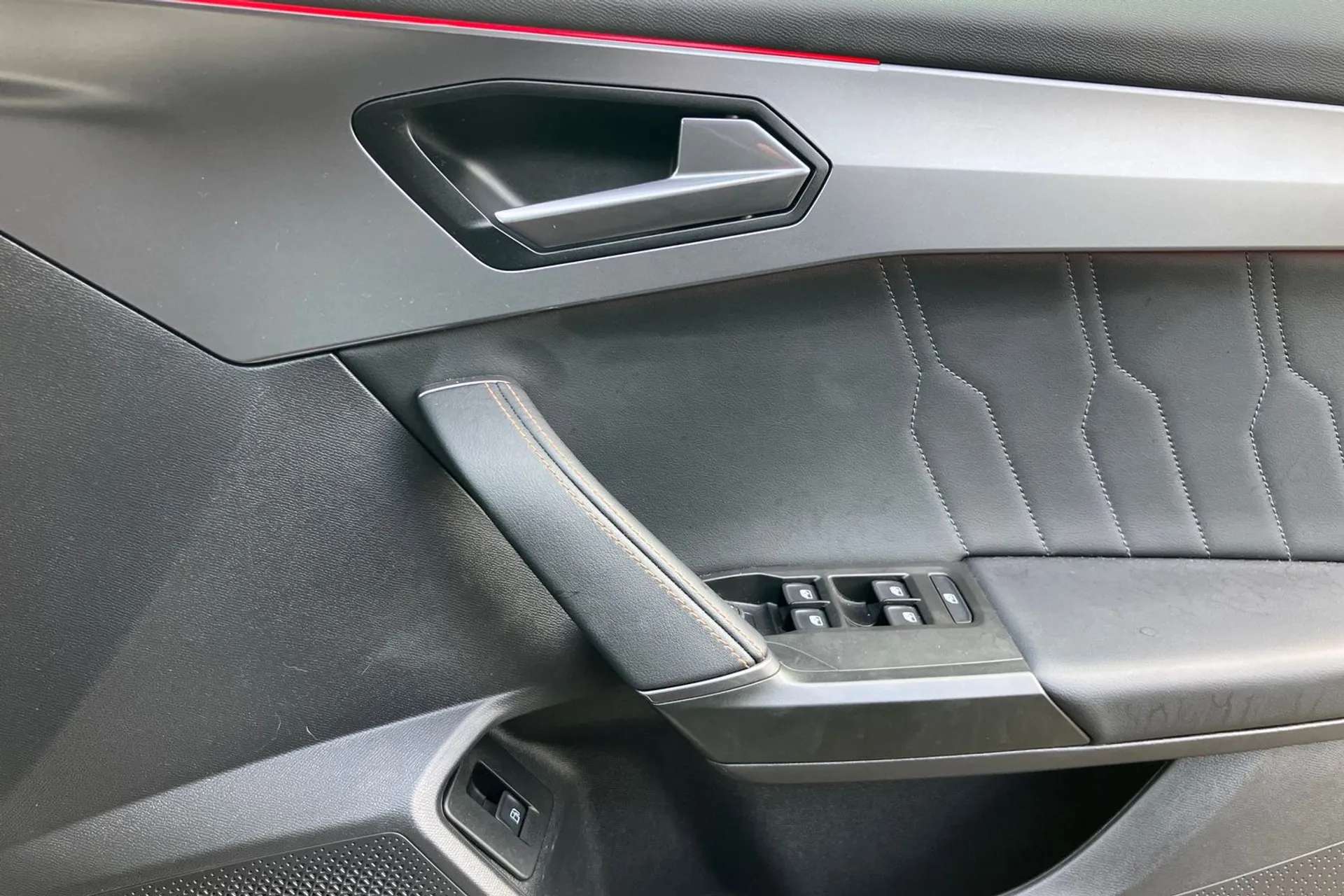 2024 CUPRA LEON 2024 CUPRA LEON