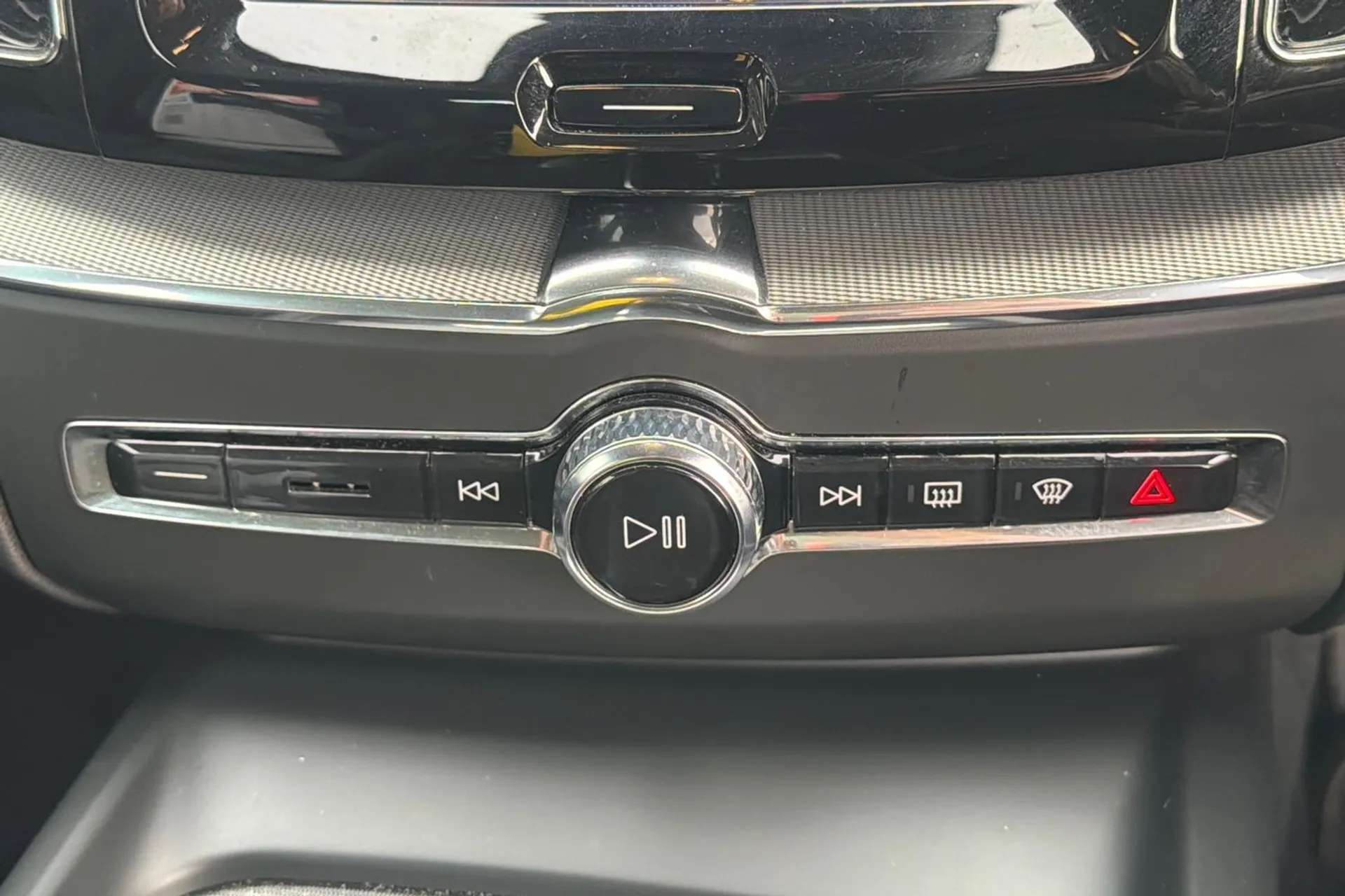 2023 VOLVO XC60 2023 VOLVO XC60