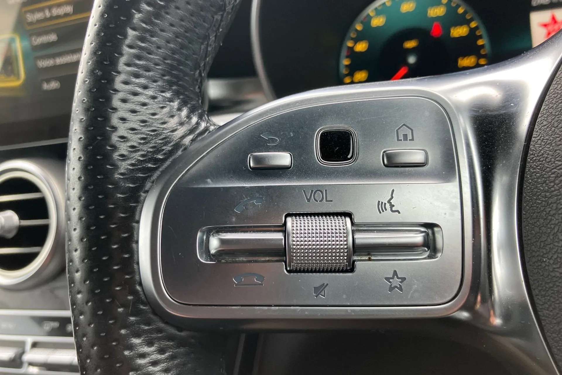 2020 MERCEDES-BENZ GLC 2020 MERCEDES-BENZ GLC