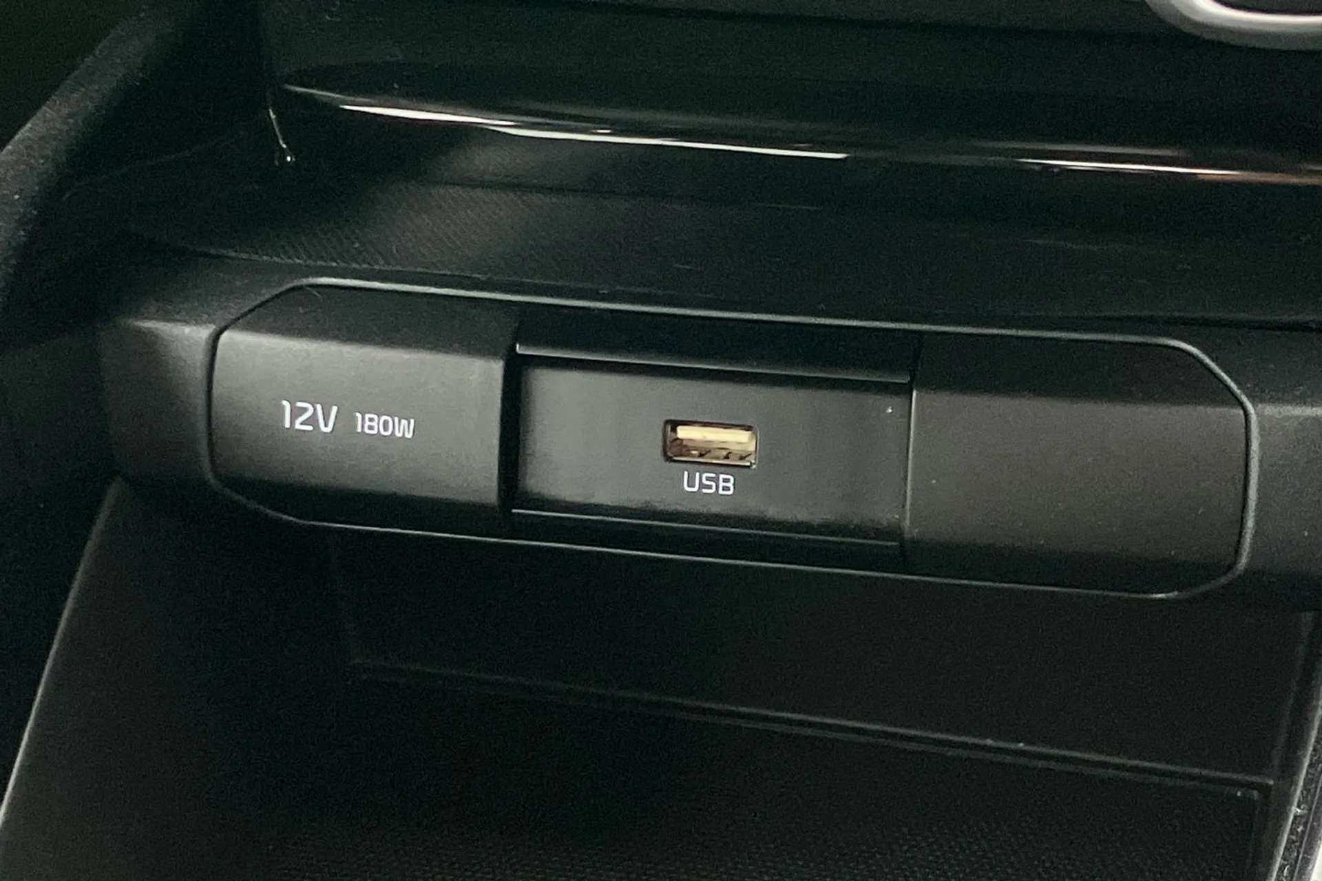 2021 KIA RIO 2021 KIA RIO