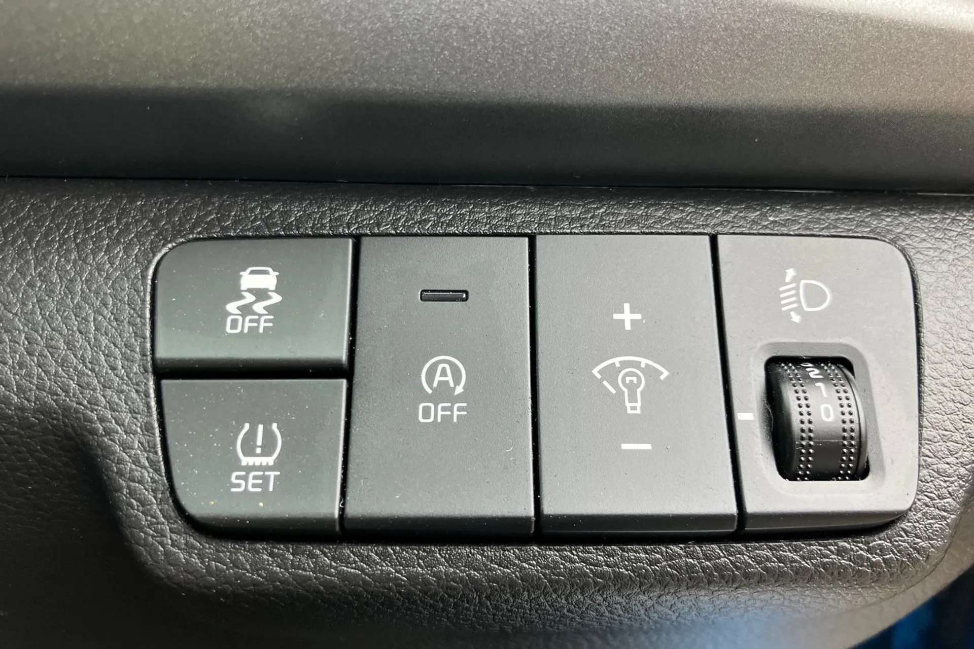 2021 KIA RIO 2021 KIA RIO