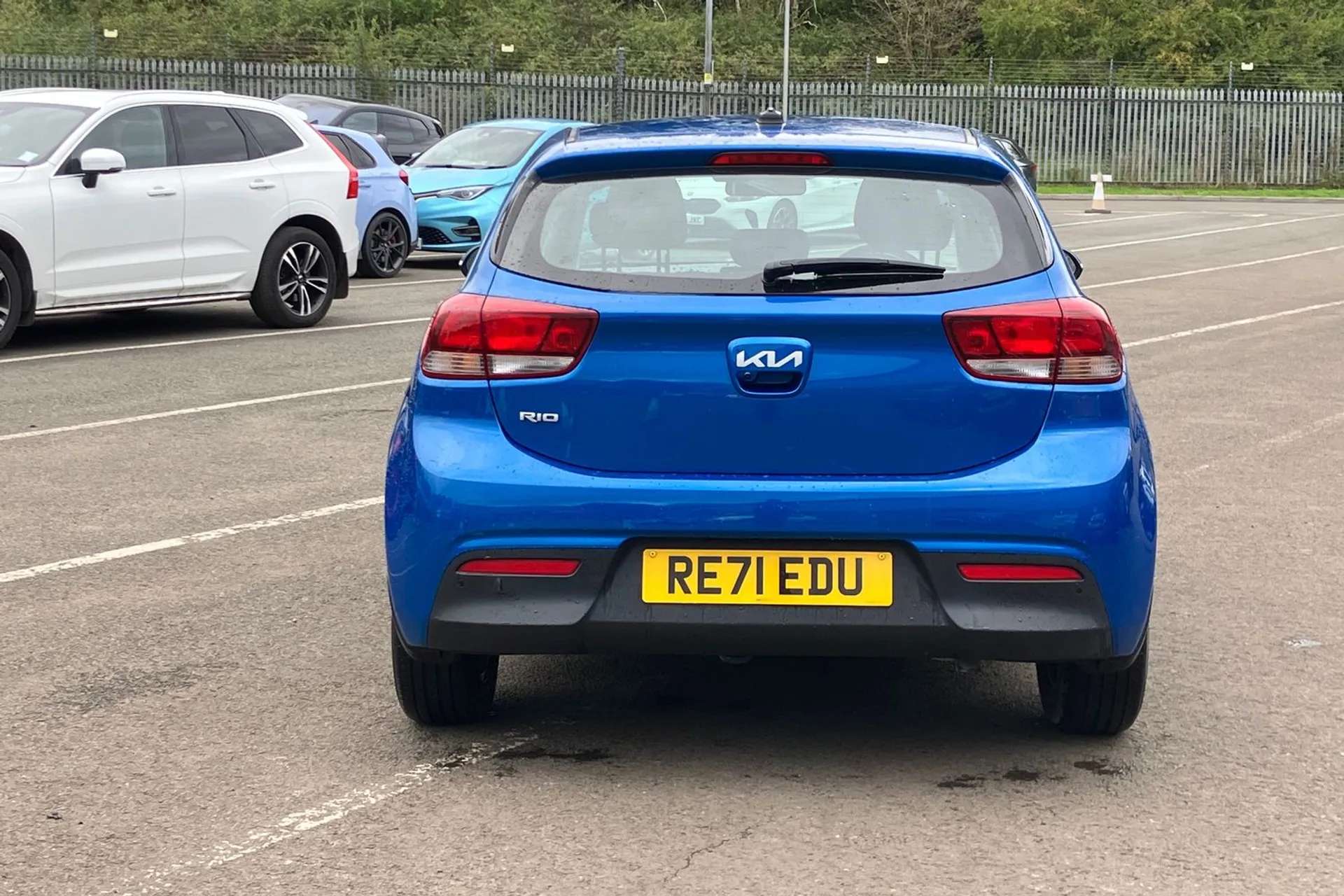 2021 KIA RIO 2021 KIA RIO