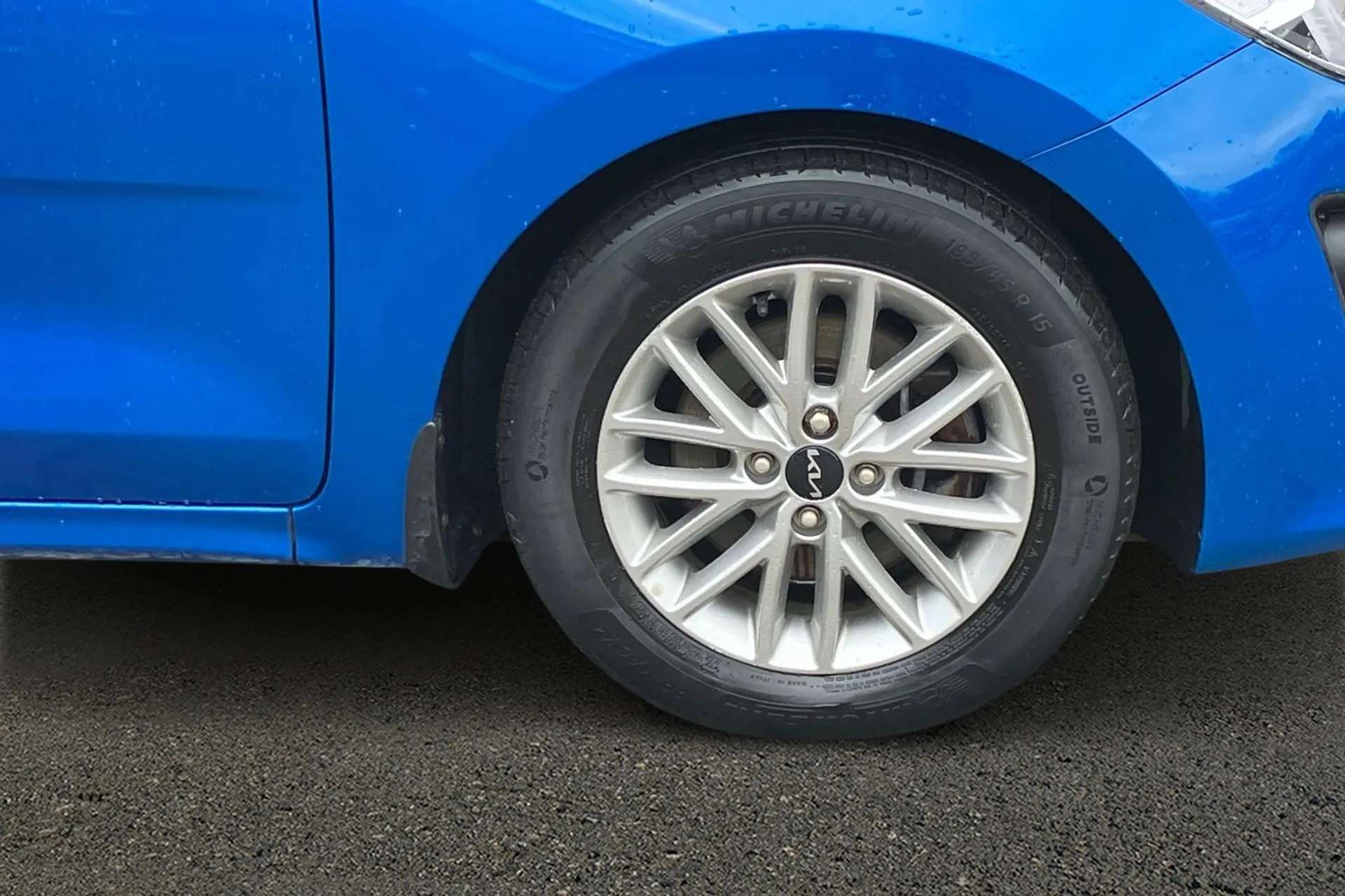 2021 KIA RIO 2021 KIA RIO