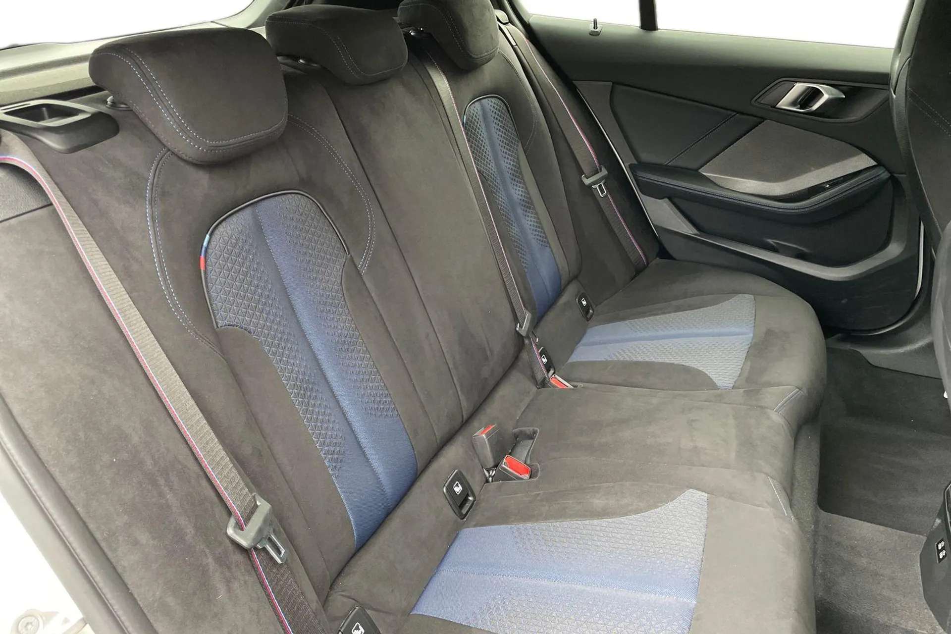 2022 BMW 1 SERIES 2022 BMW 1 SERIES