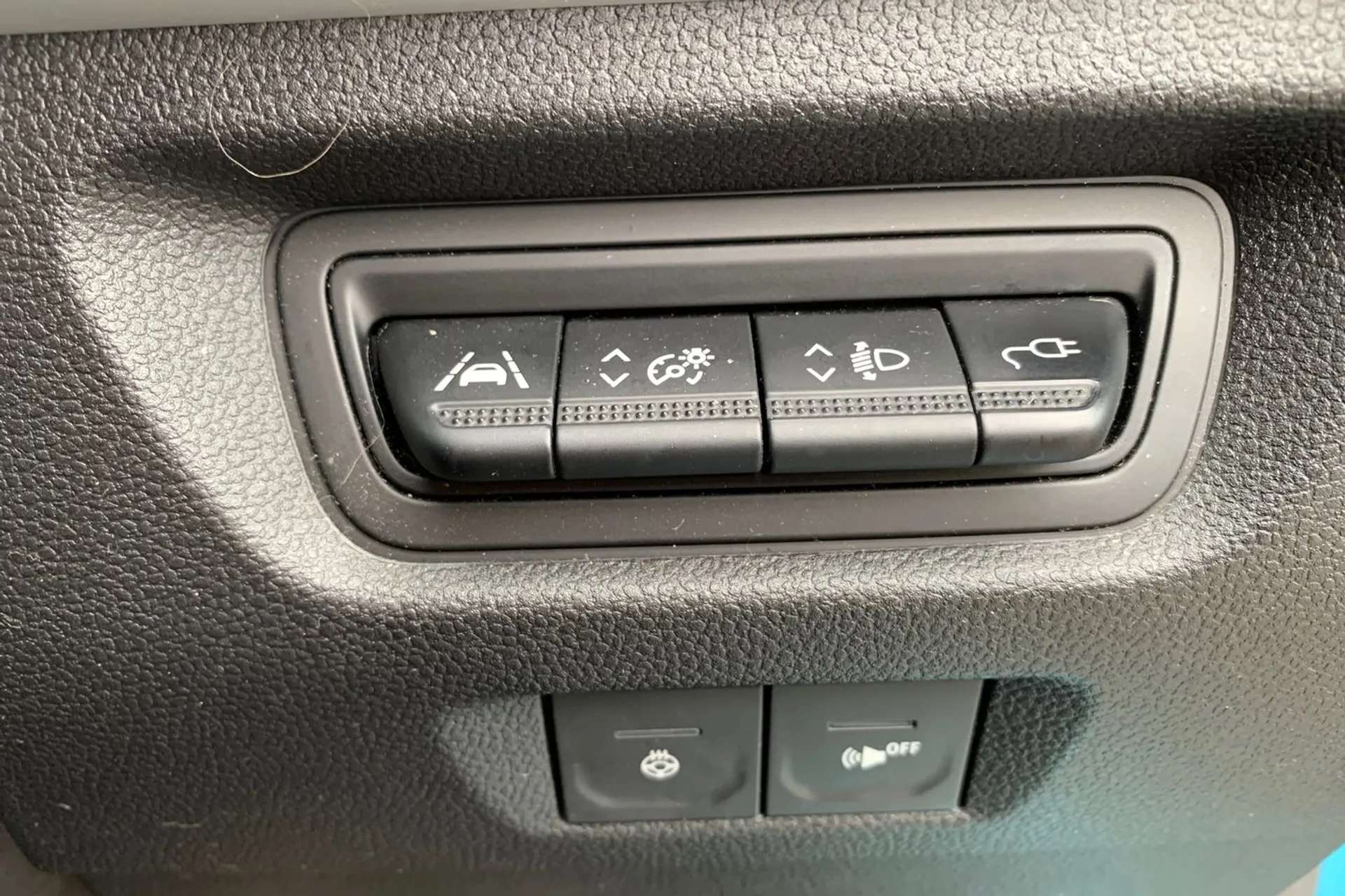 2020 RENAULT ZOE 2020 RENAULT ZOE