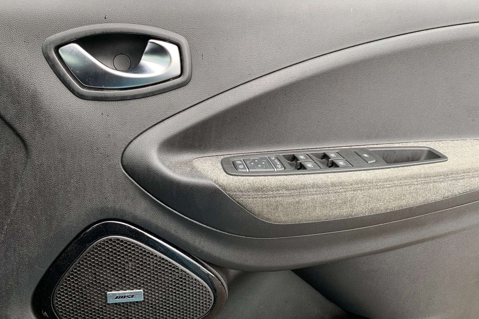 2020 RENAULT ZOE 2020 RENAULT ZOE