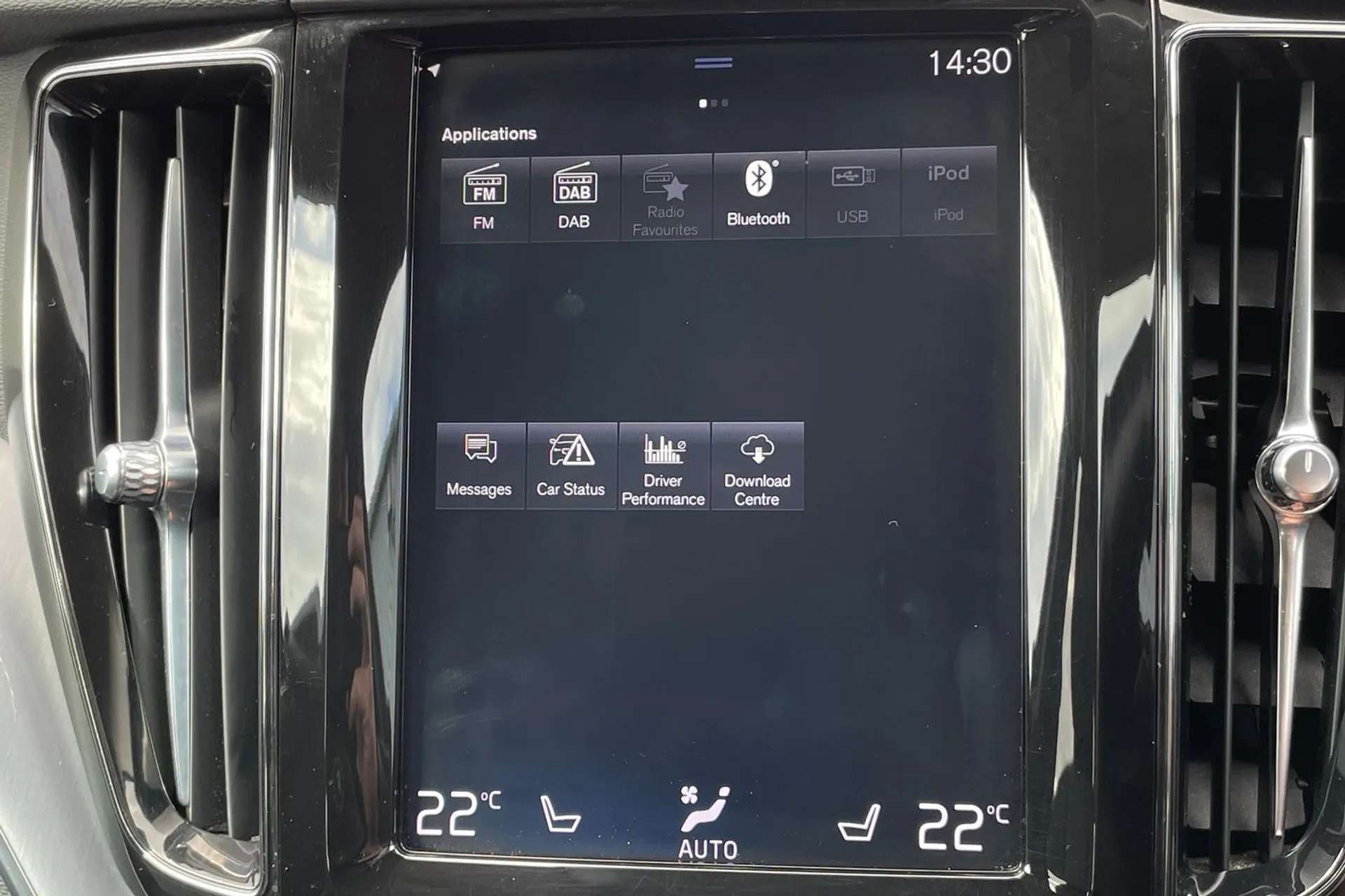 2020 VOLVO XC60 2020 VOLVO XC60