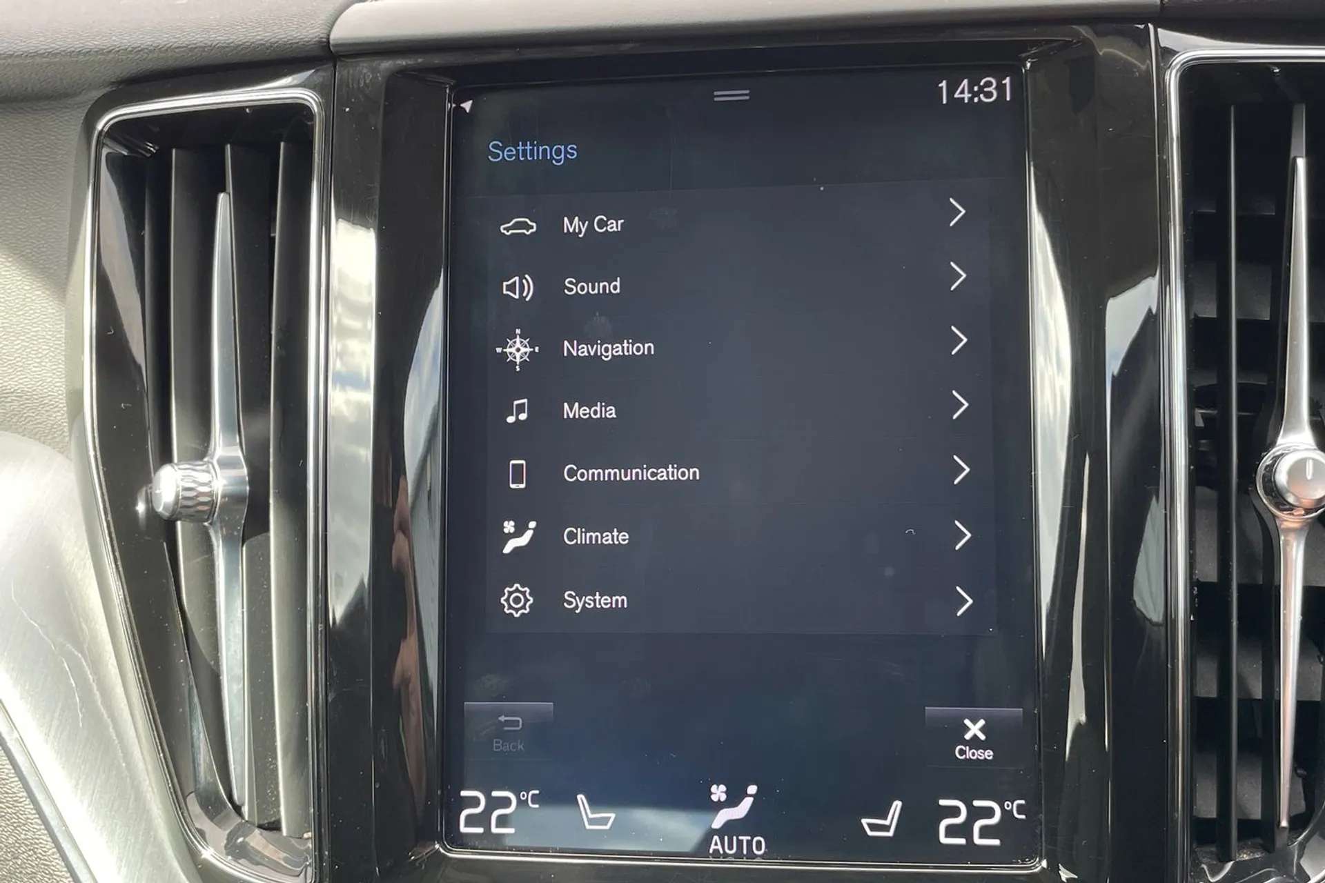 2020 VOLVO XC60 2020 VOLVO XC60