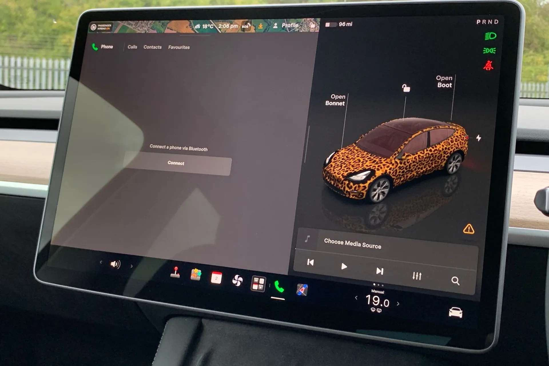 2024 TESLA MODEL Y 2024 TESLA MODEL Y