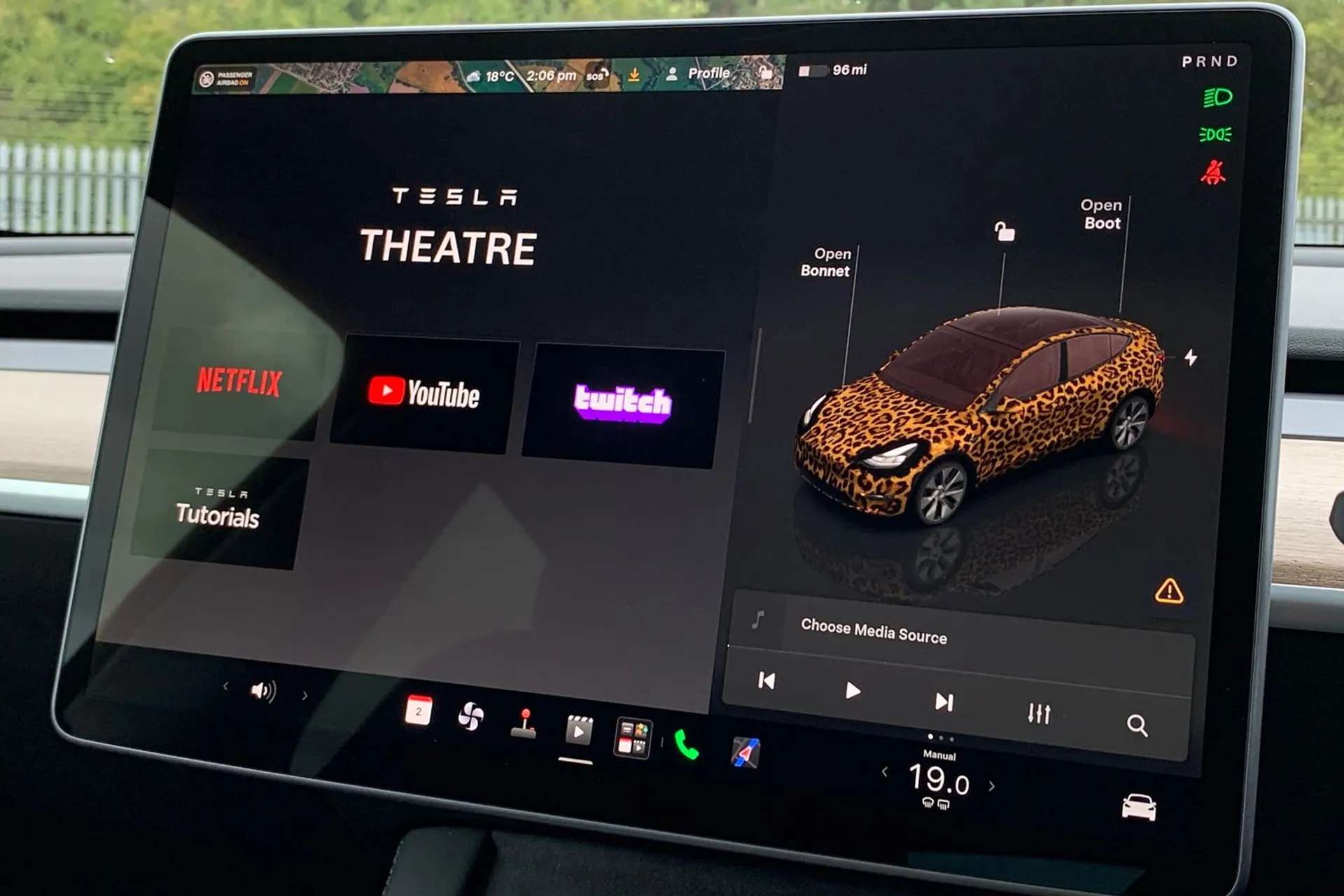 2024 TESLA MODEL Y 2024 TESLA MODEL Y