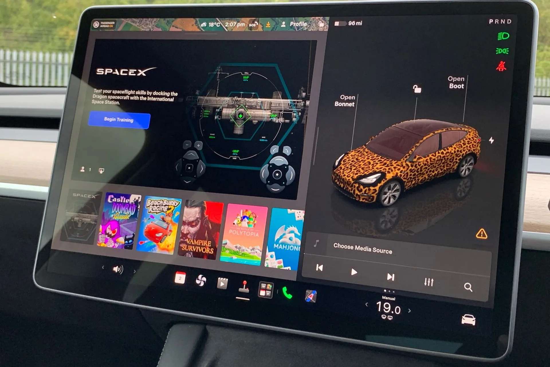 2024 TESLA MODEL Y 2024 TESLA MODEL Y