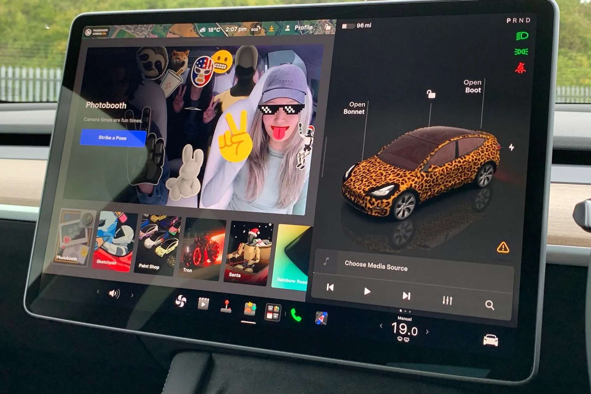 2024 TESLA MODEL Y 2024 TESLA MODEL Y