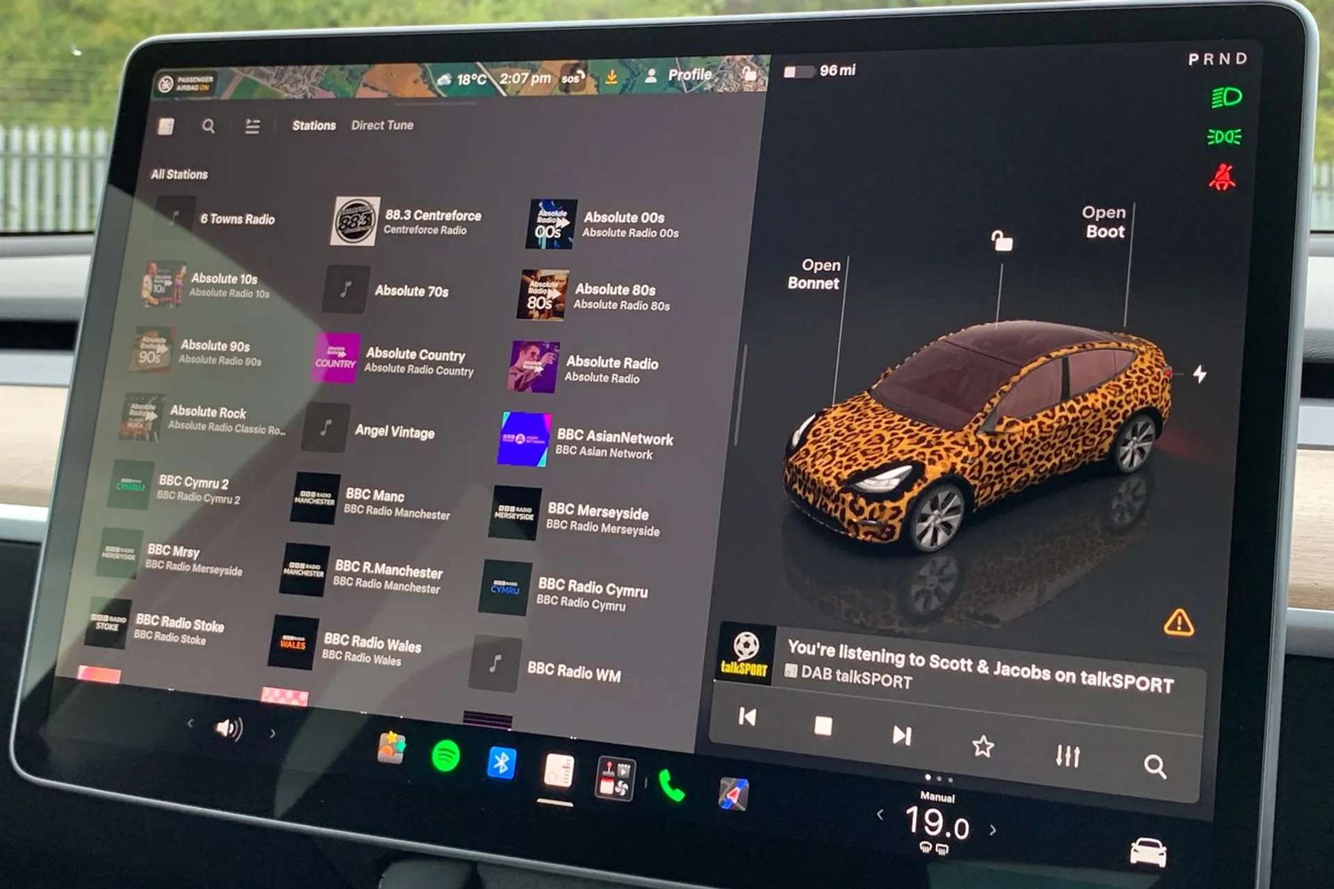 2024 TESLA MODEL Y 2024 TESLA MODEL Y