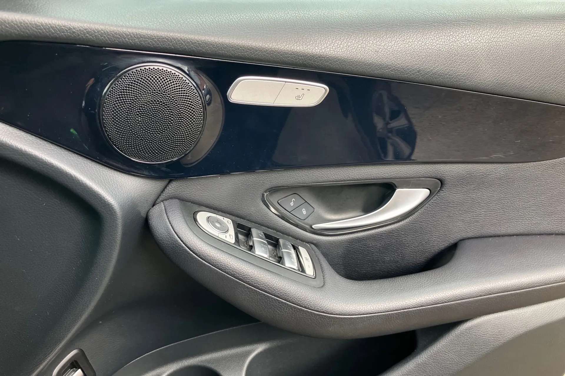 2019 MERCEDES-BENZ GLC 2019 MERCEDES-BENZ GLC
