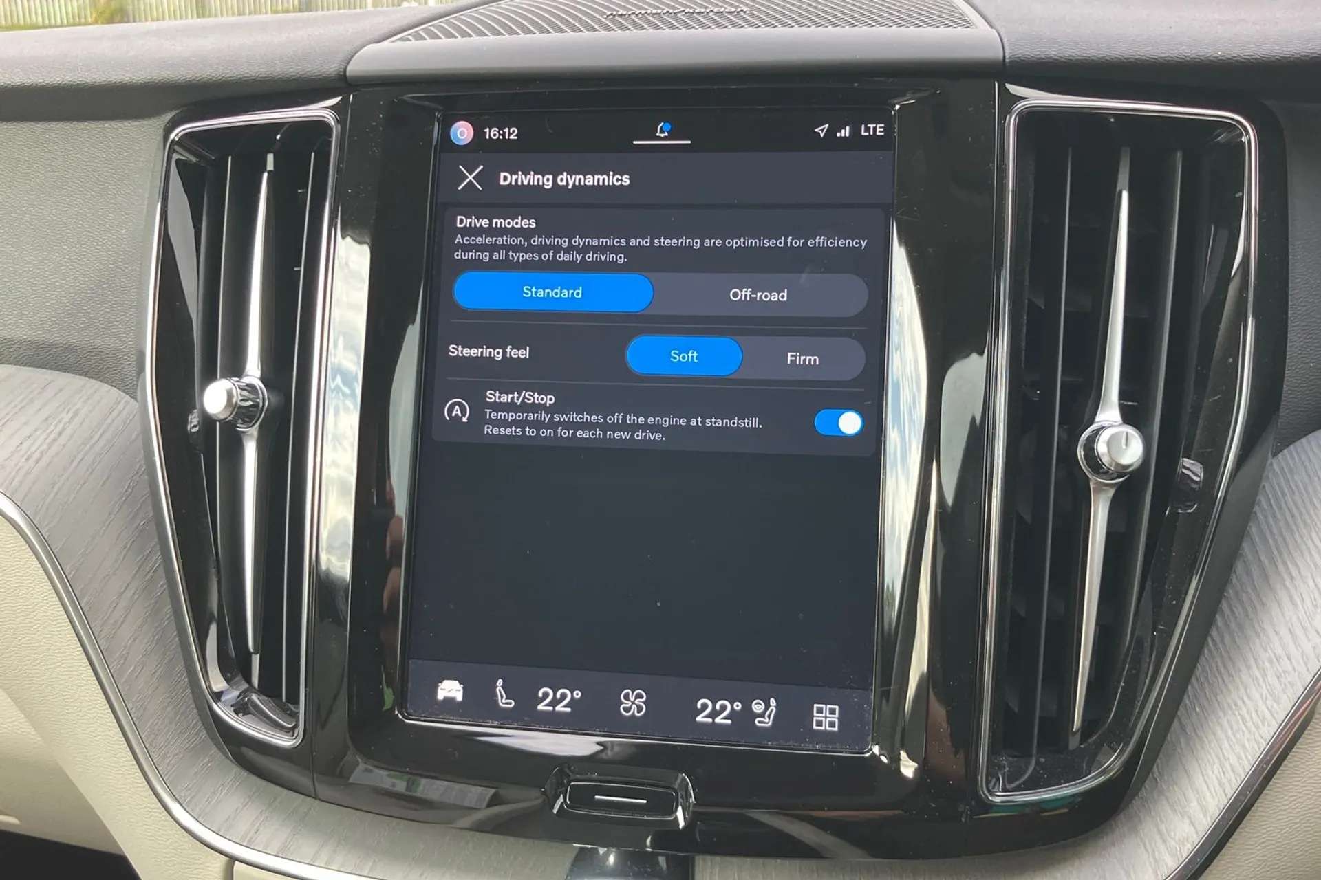 2023 VOLVO XC60 2023 VOLVO XC60