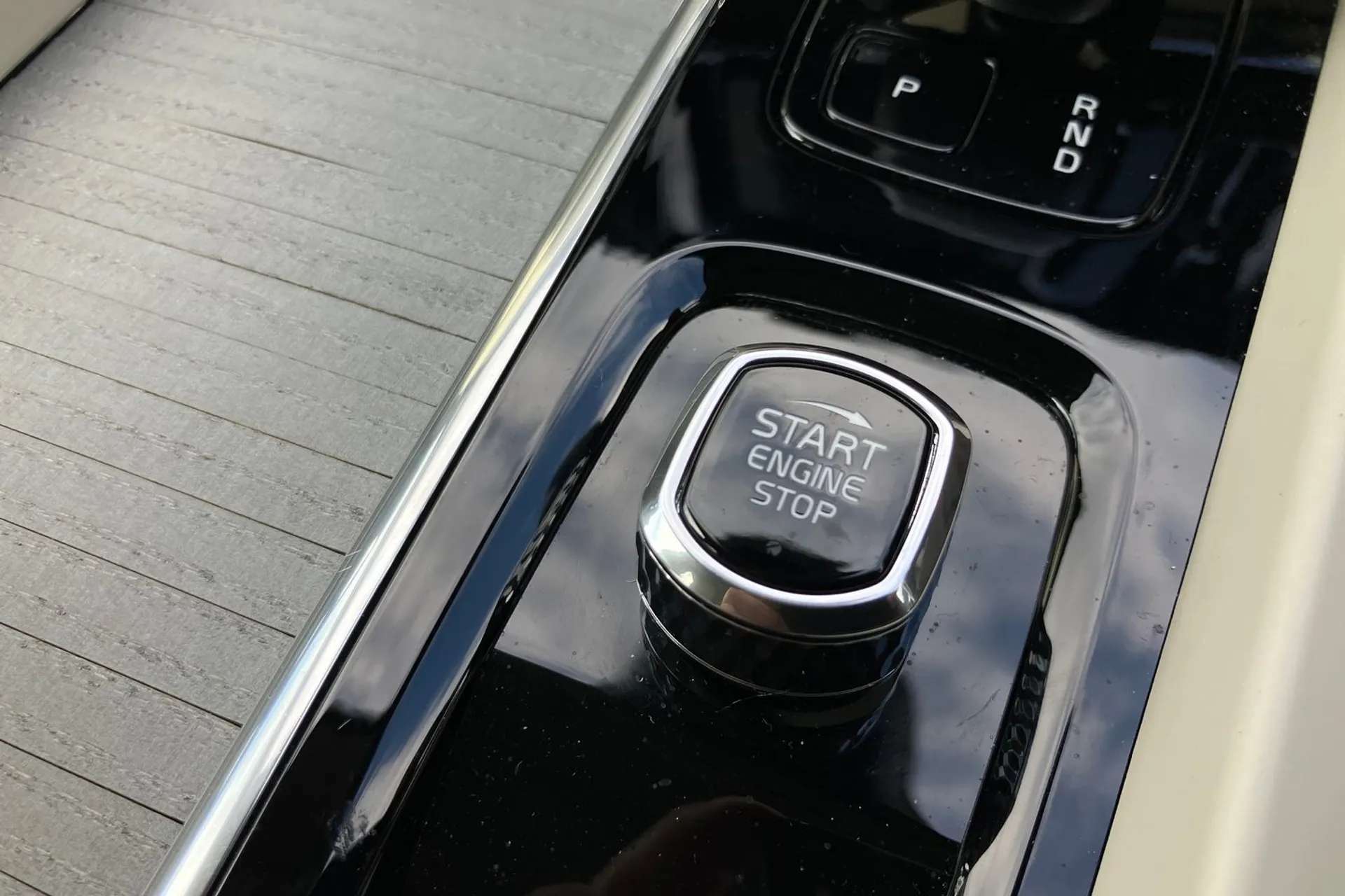 2023 VOLVO XC60 2023 VOLVO XC60