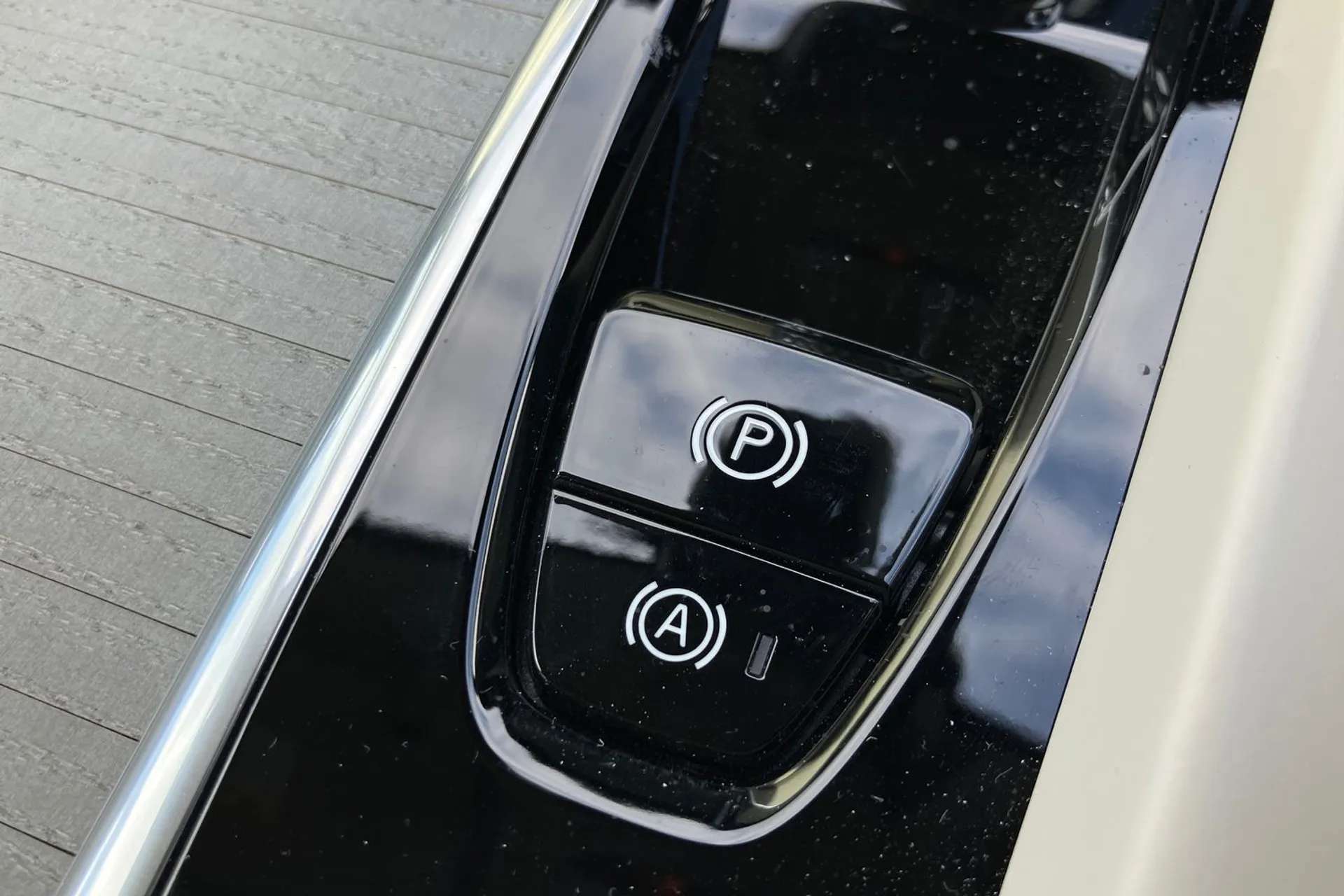 2023 VOLVO XC60 2023 VOLVO XC60