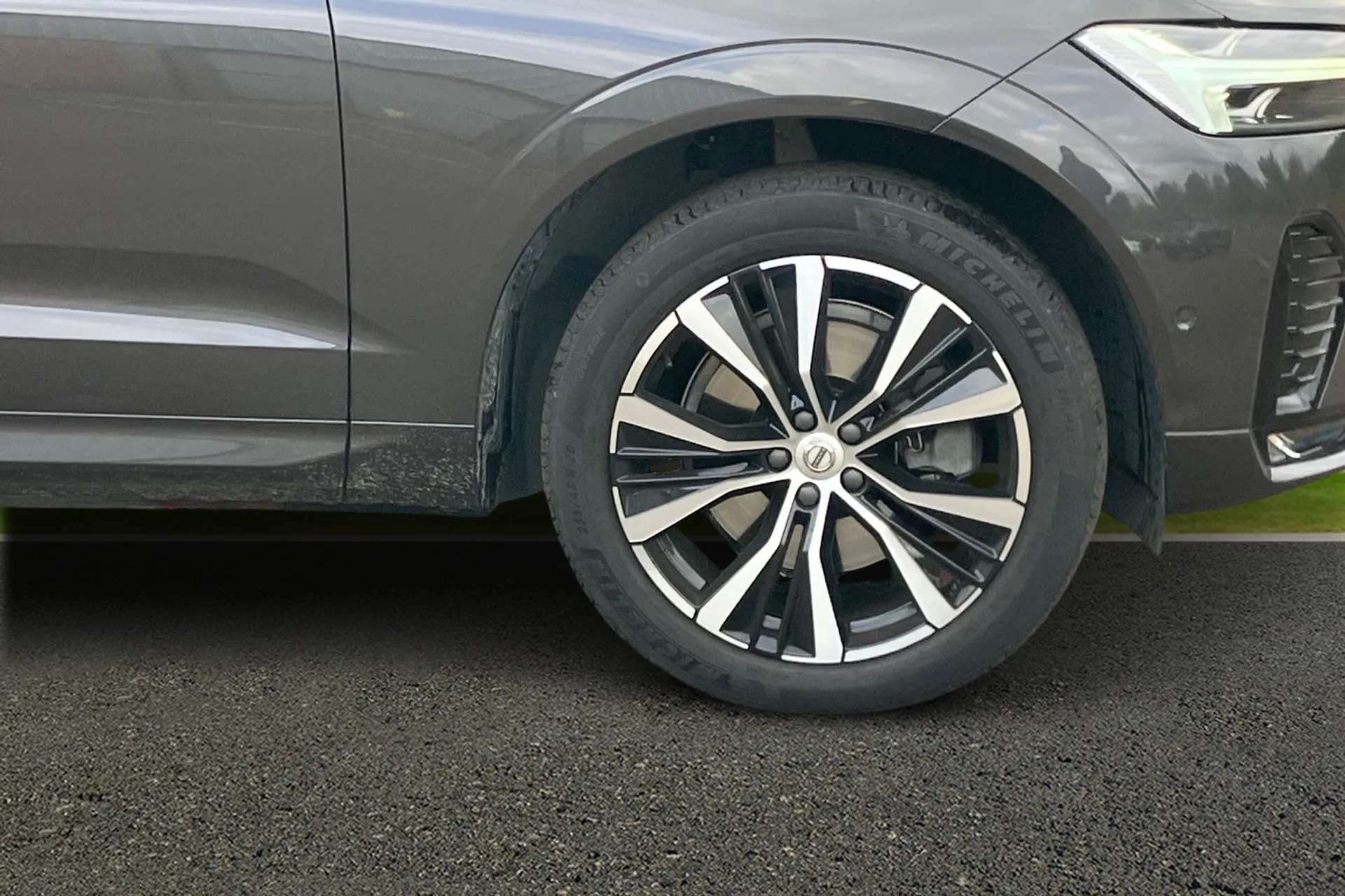 2023 VOLVO XC60 2023 VOLVO XC60