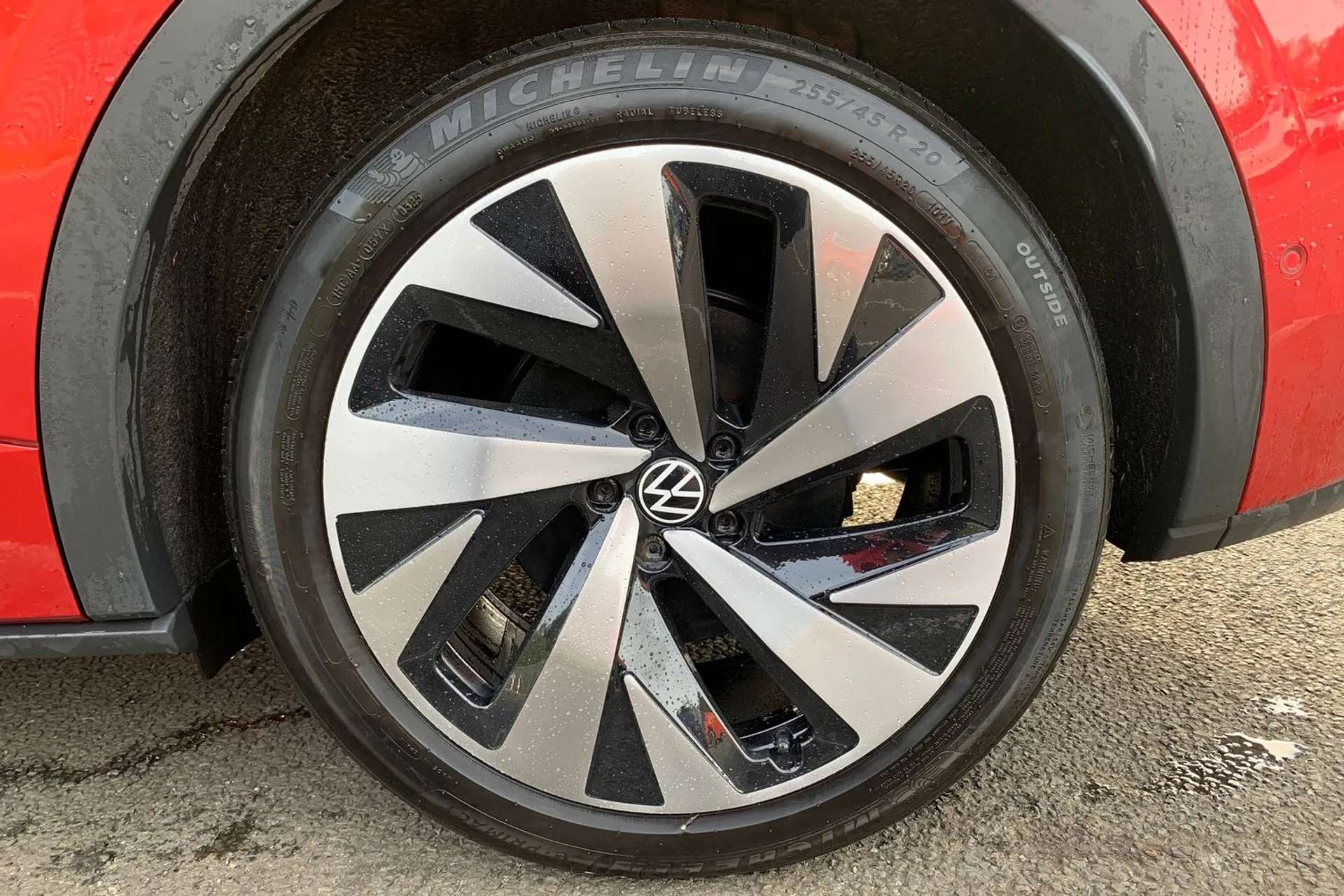 2023 VOLKSWAGEN ID.5 2023 VOLKSWAGEN ID.5
