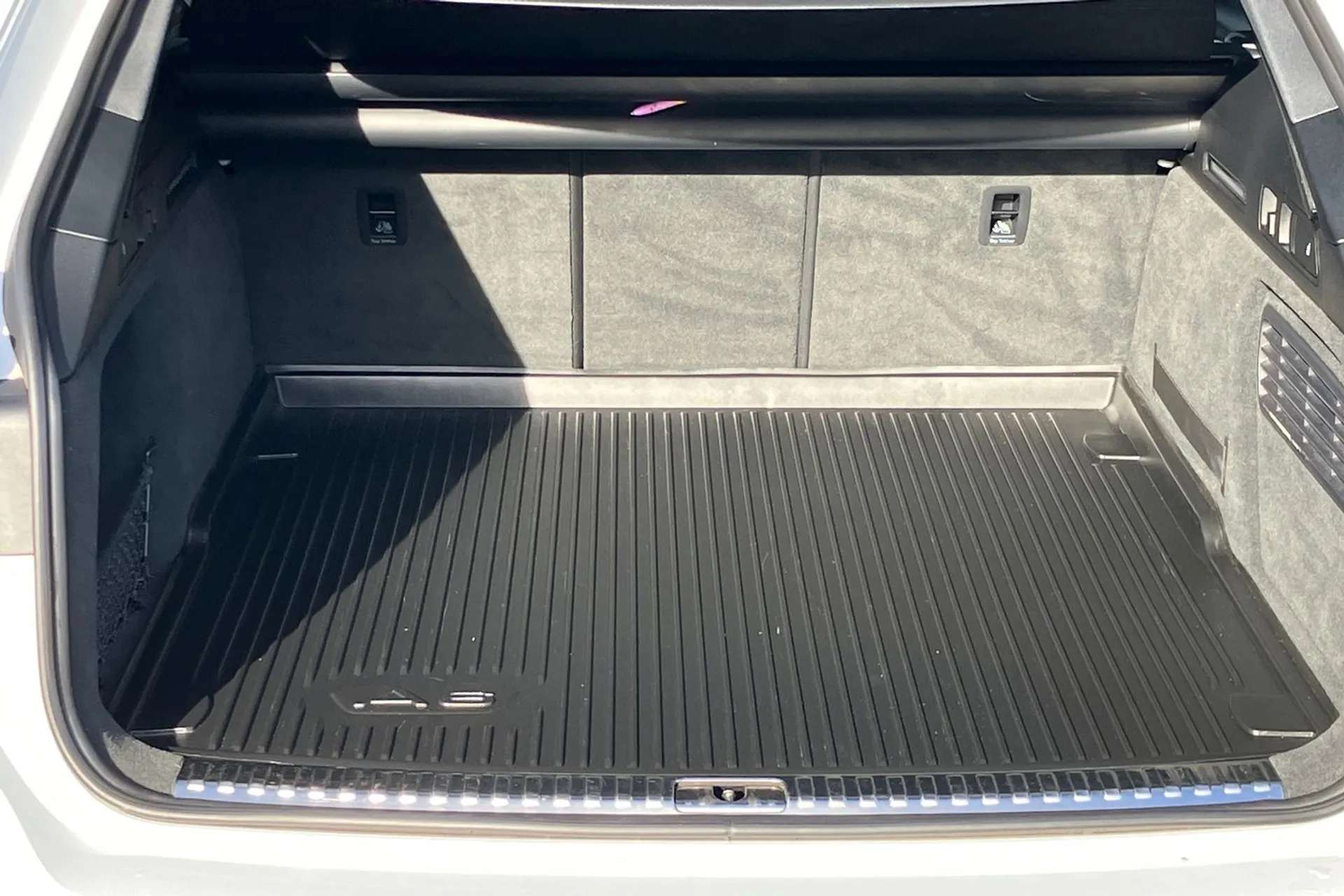 2024 AUDI A6 2024 AUDI A6