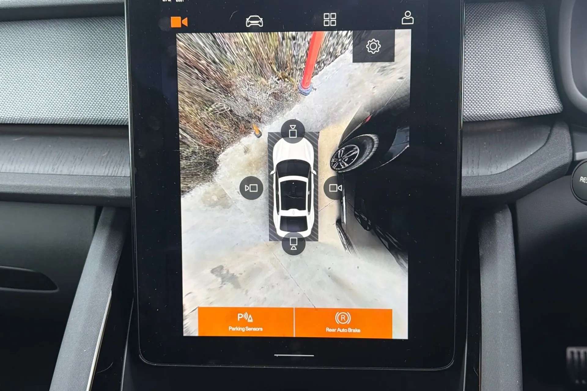 2025 POLESTAR 2 2025 POLESTAR 2