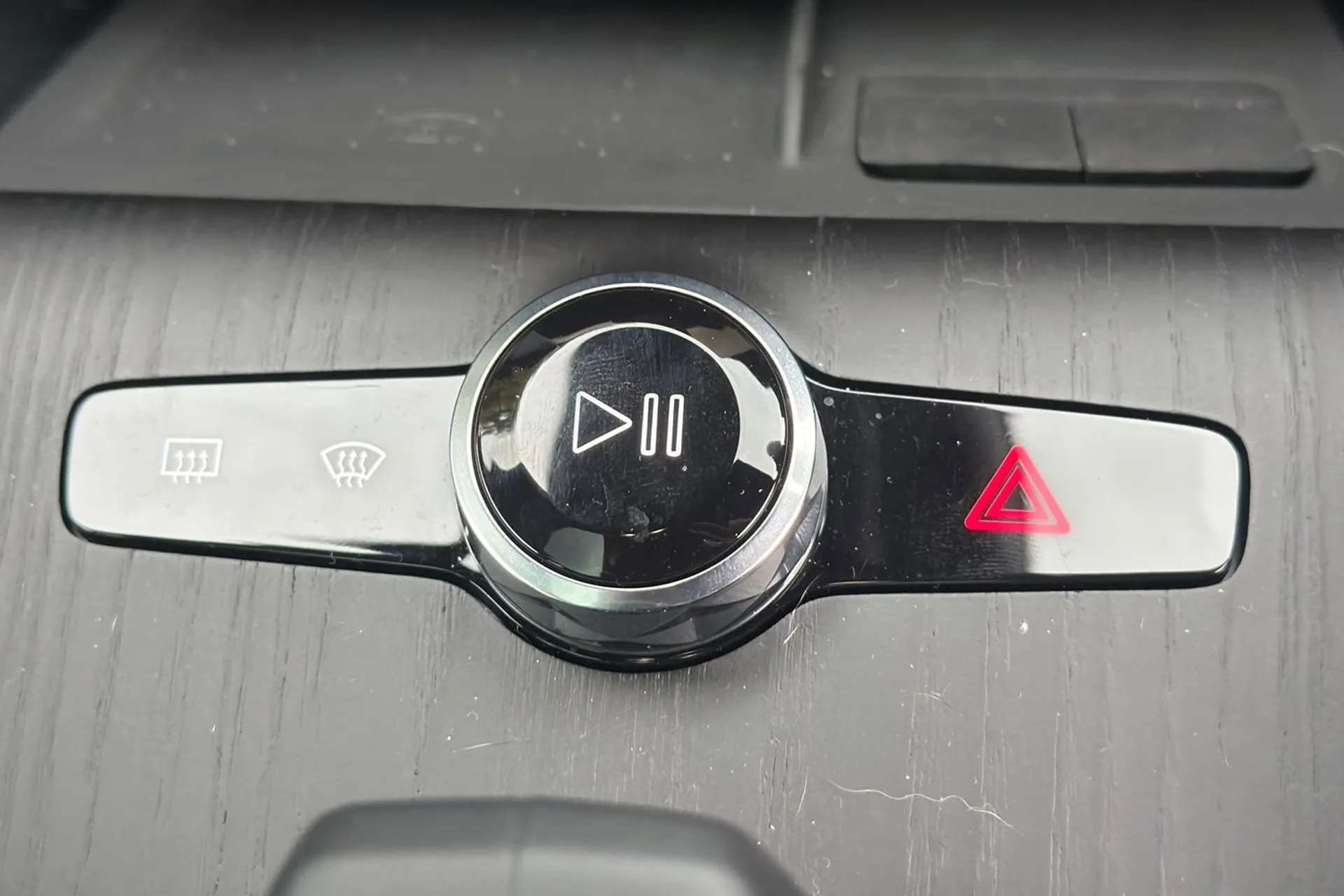 2025 POLESTAR 2 2025 POLESTAR 2