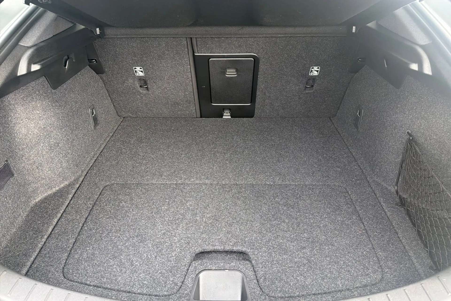2025 POLESTAR 2 2025 POLESTAR 2