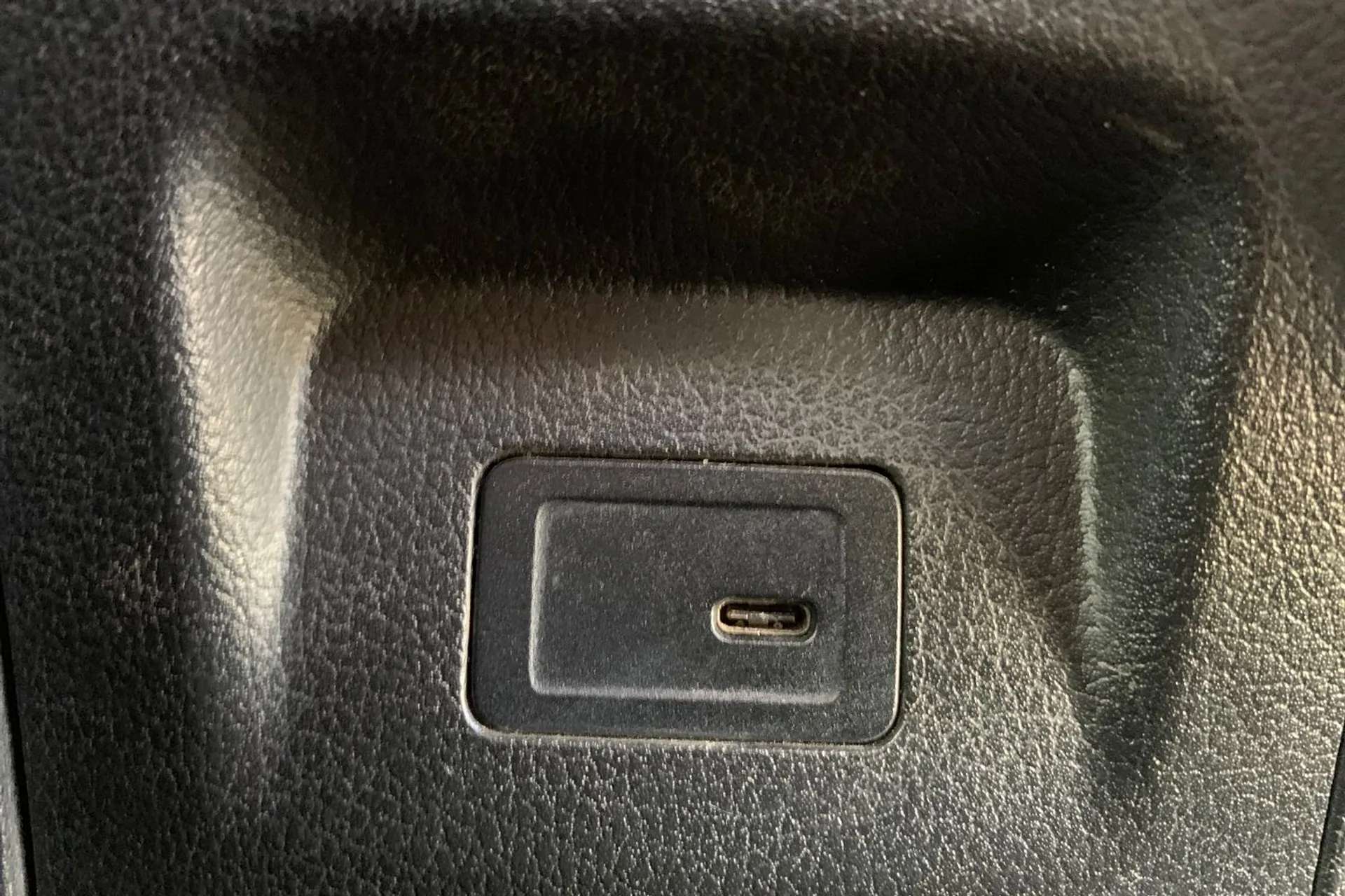 2021 MERCEDES-BENZ GLB 2021 MERCEDES-BENZ GLB