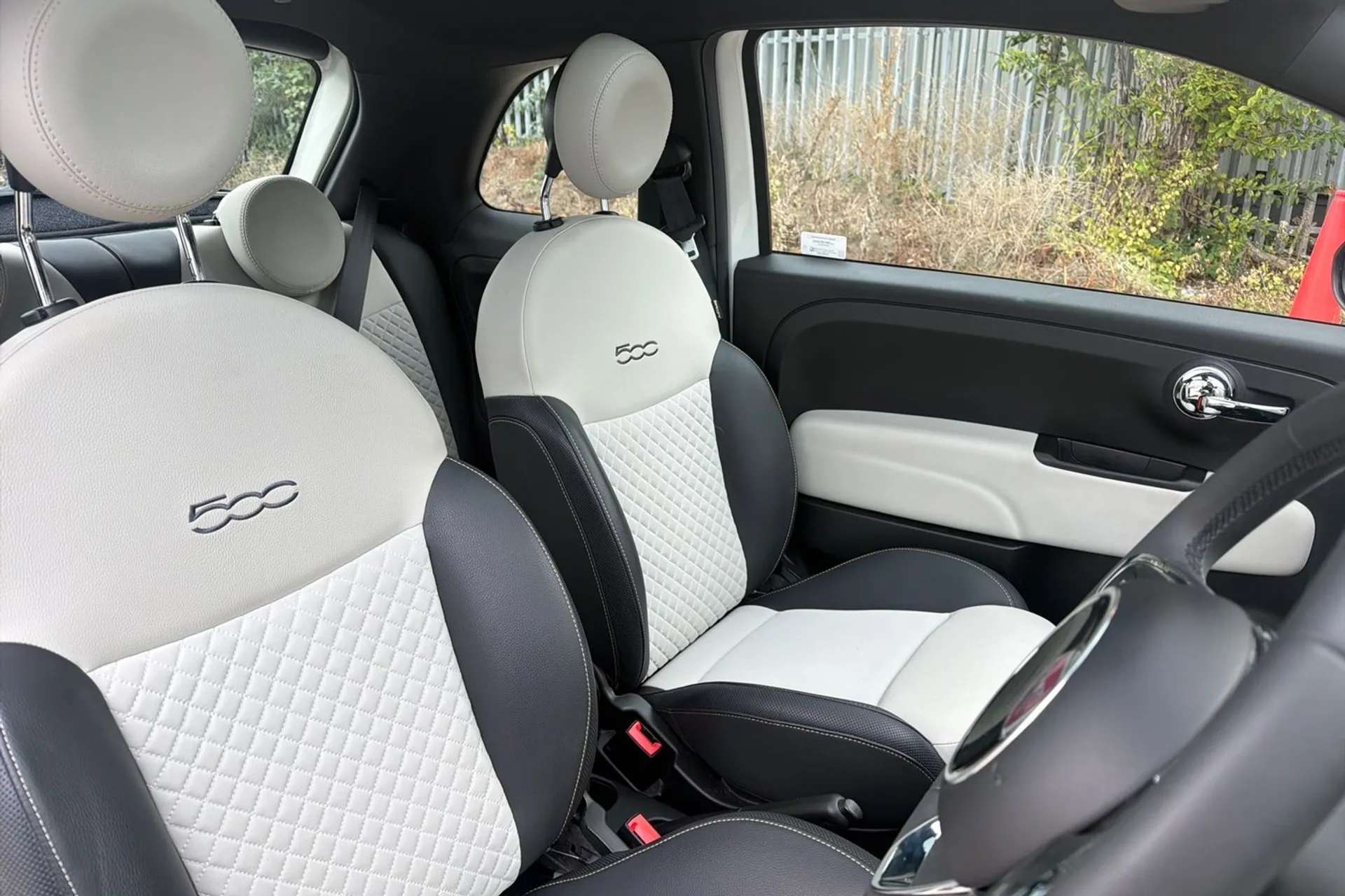 2022 FIAT 500 2022 FIAT 500