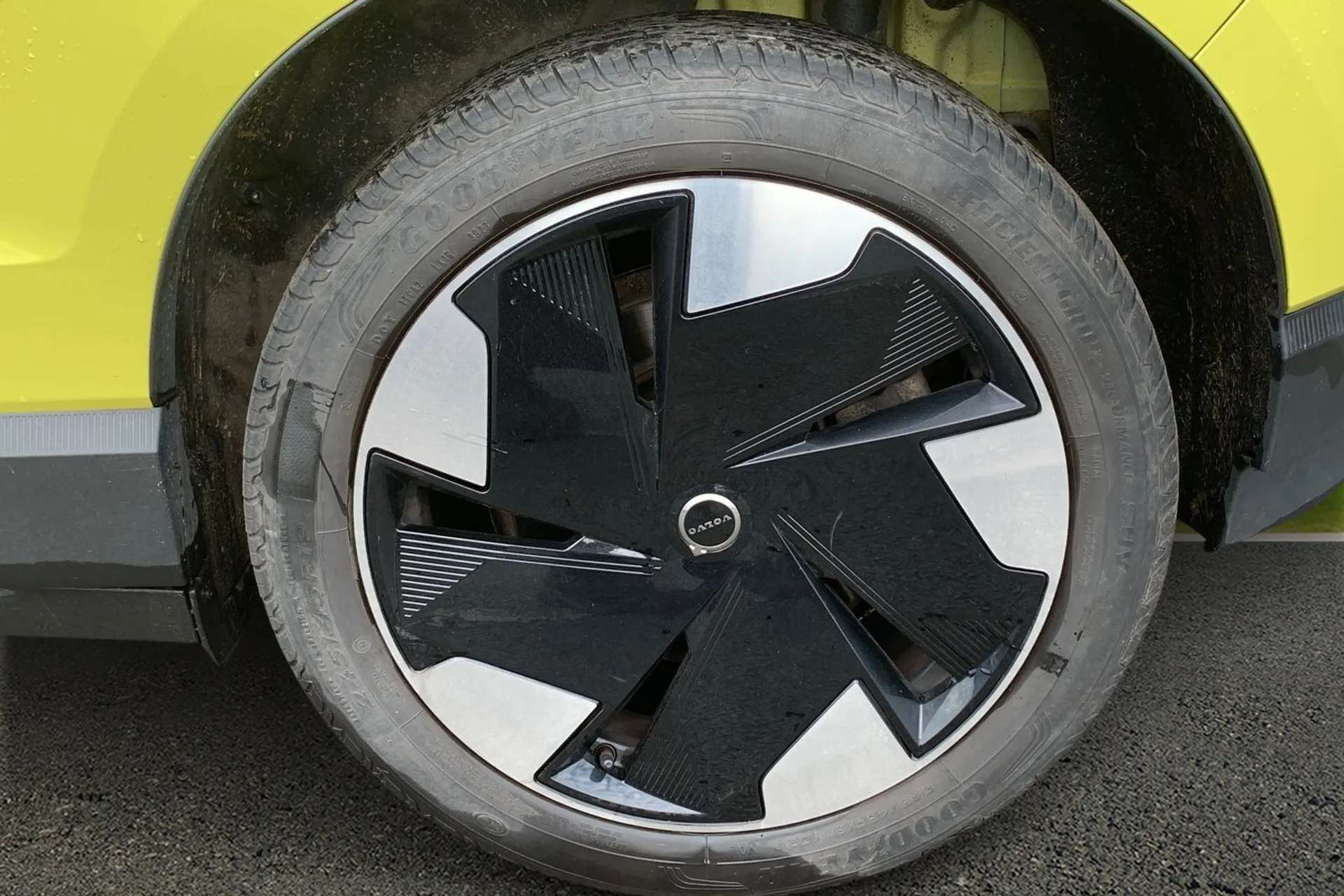 2024 VOLVO EX30 2024 VOLVO EX30