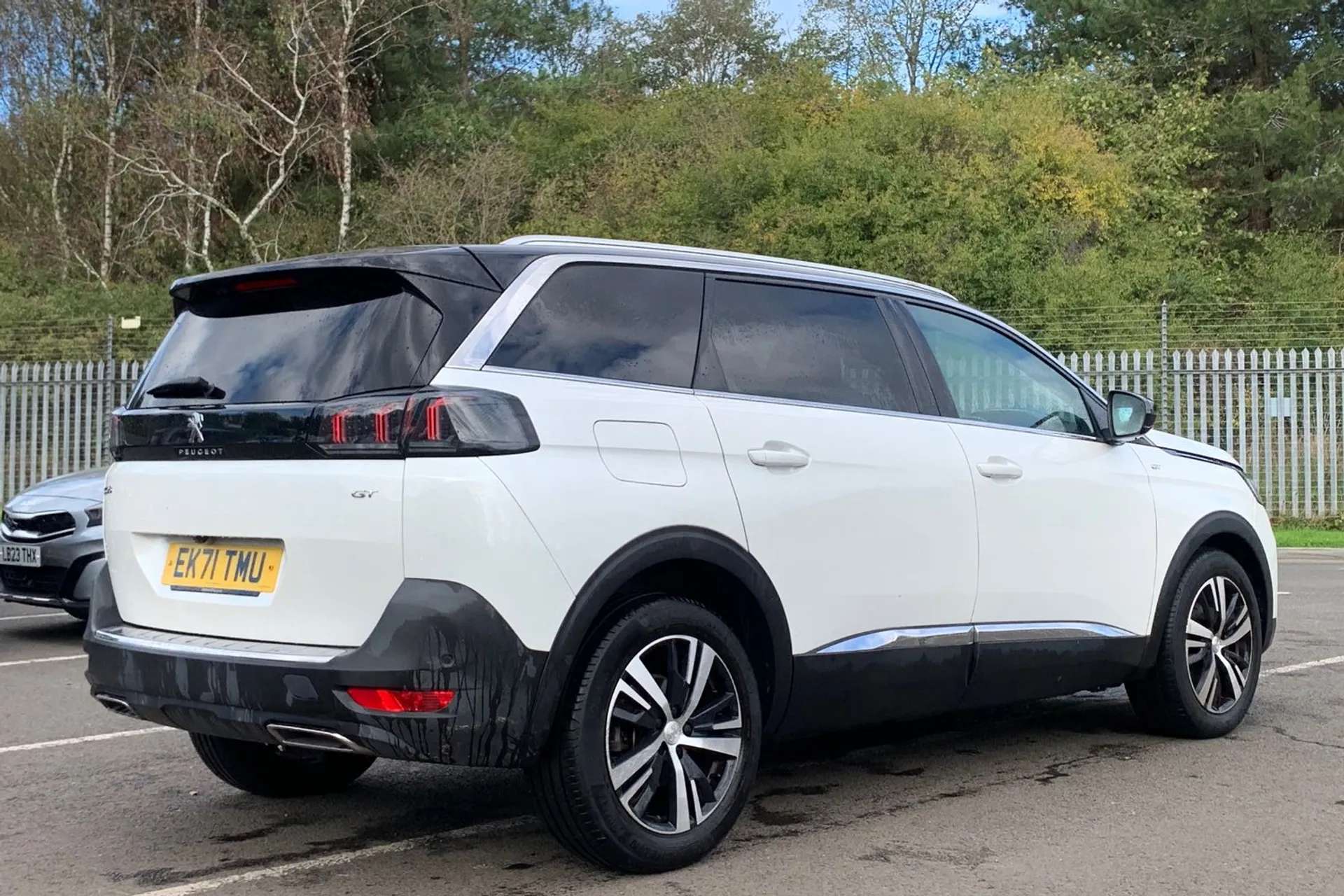 2021 PEUGEOT 5008 2021 PEUGEOT 5008