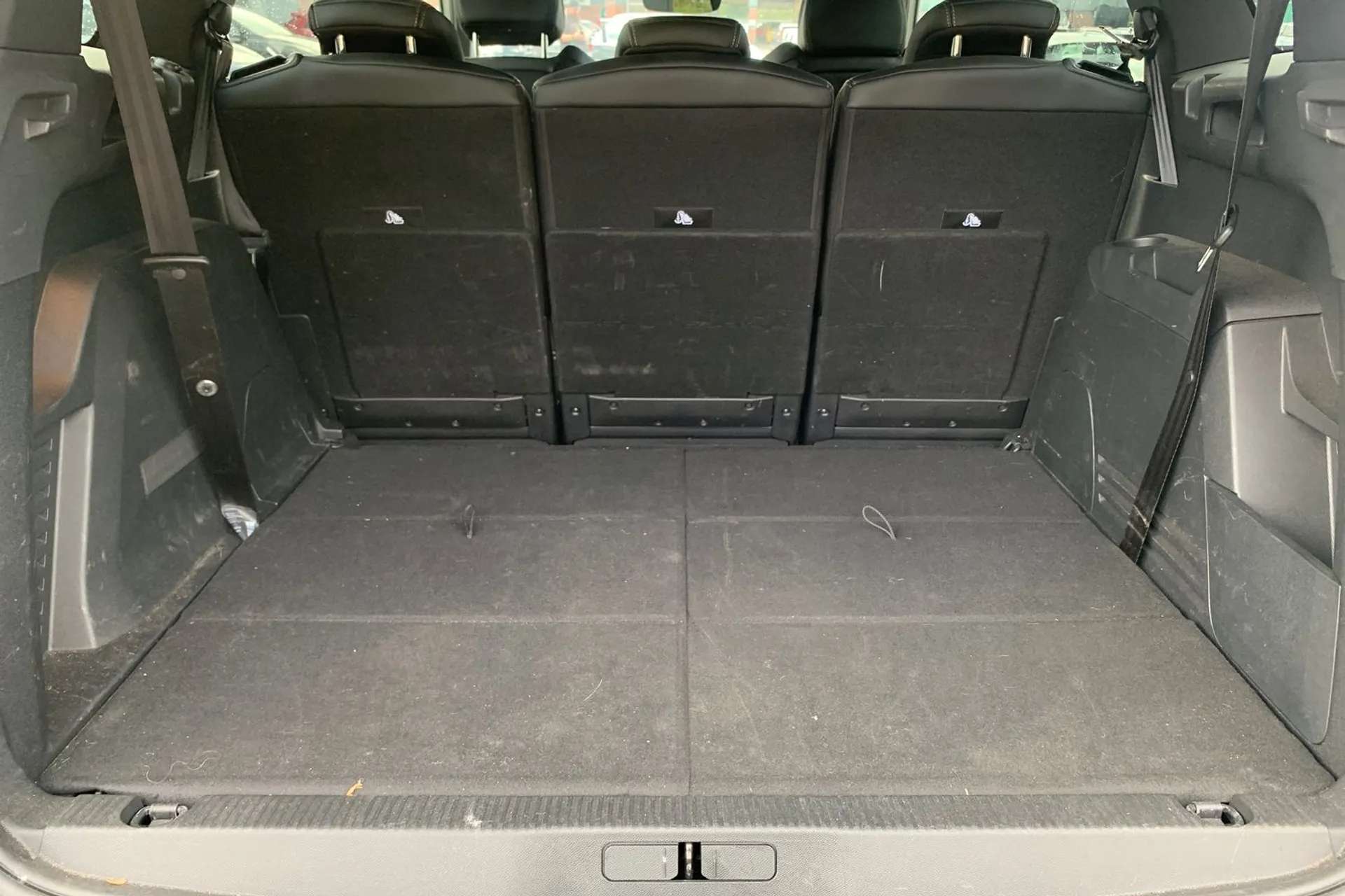 2021 PEUGEOT 5008 2021 PEUGEOT 5008