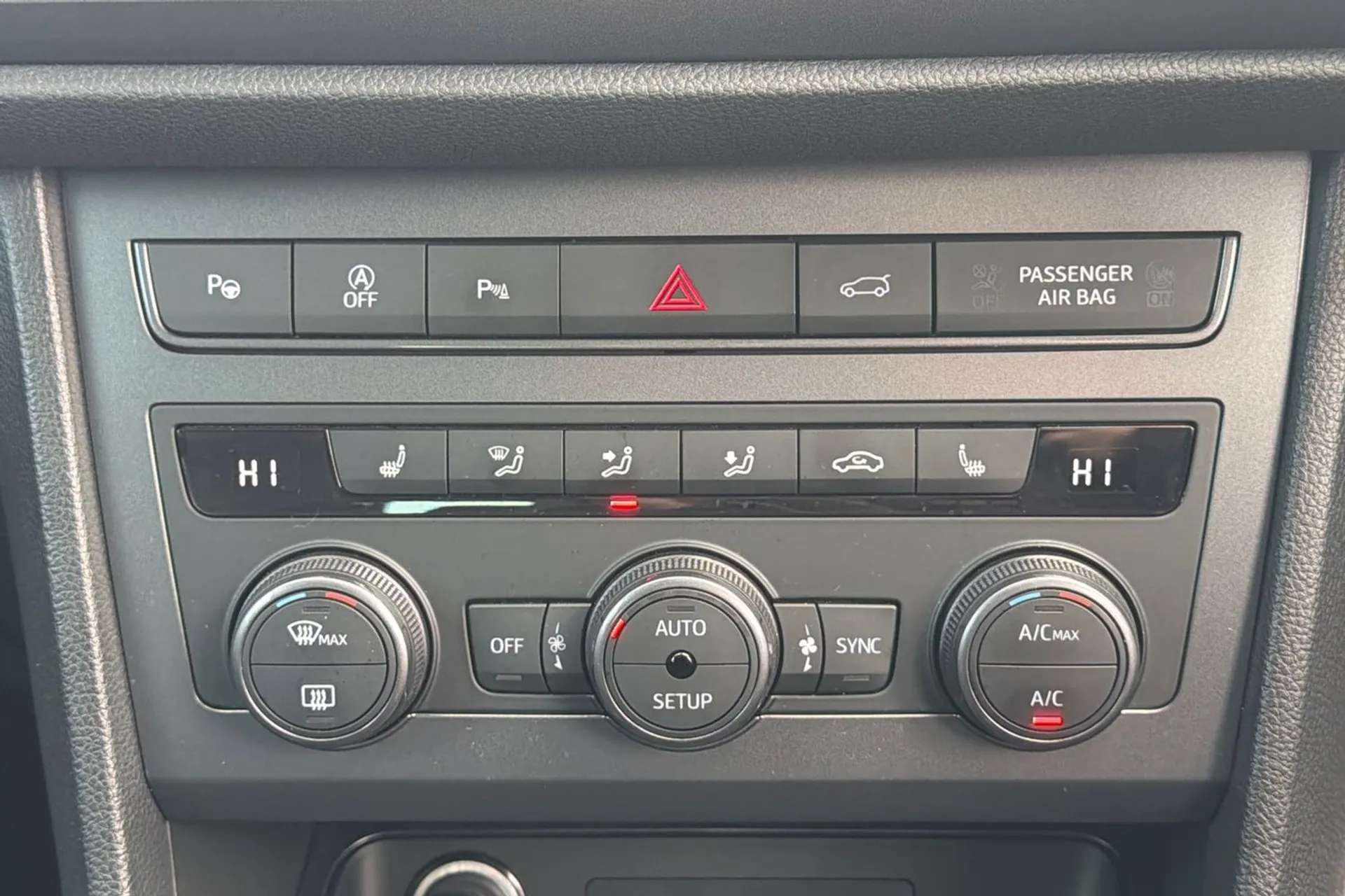2024 CUPRA ATECA 2024 CUPRA ATECA