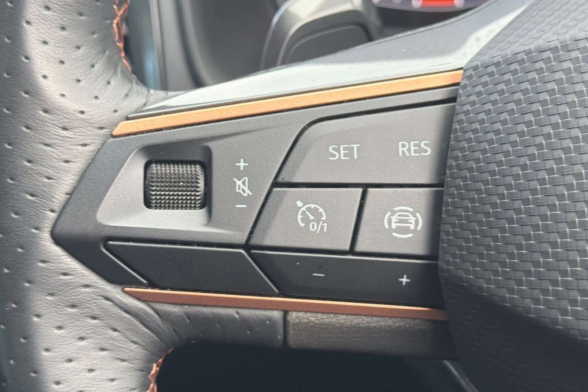 2024 CUPRA ATECA 2024 CUPRA ATECA