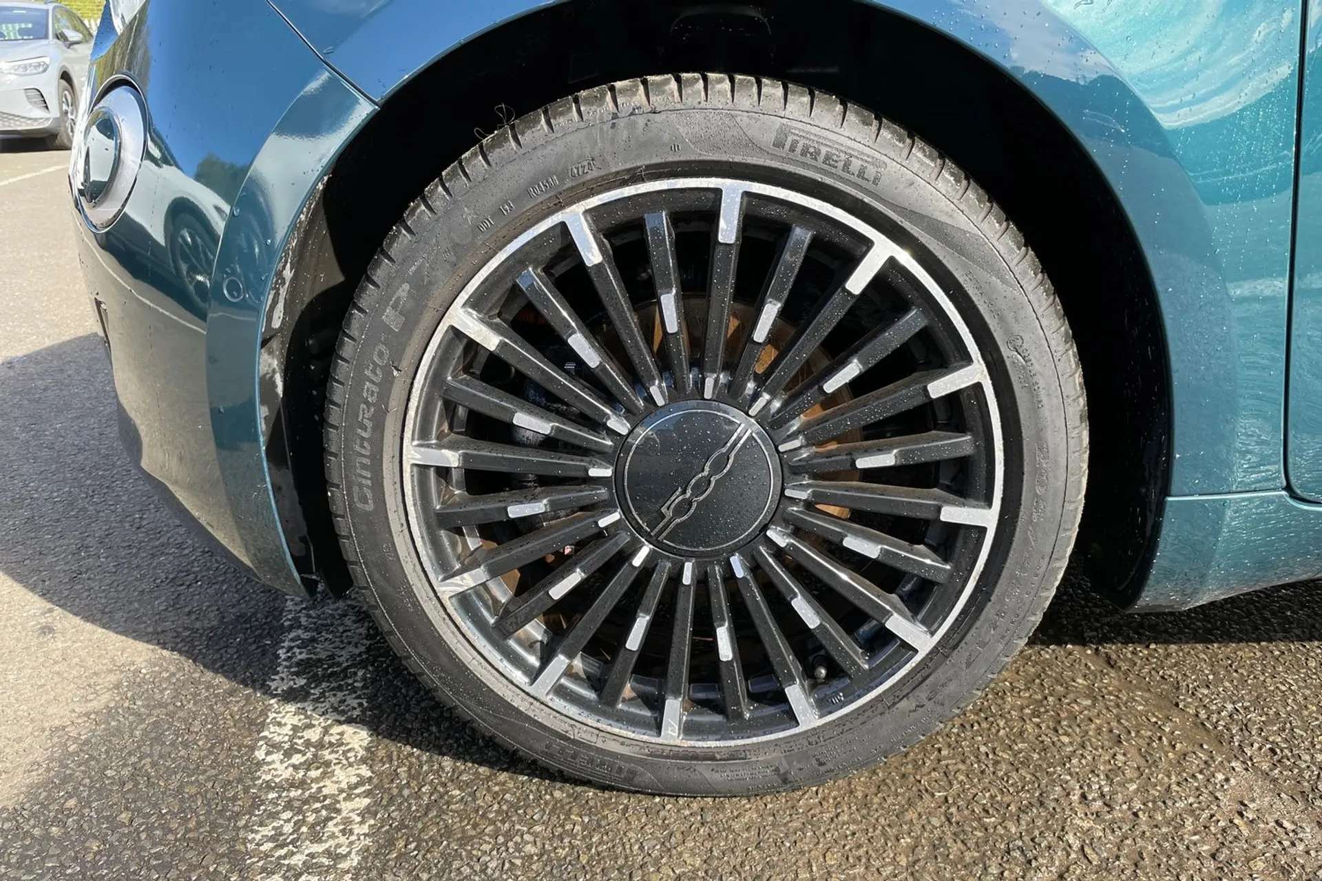2023 FIAT 500 2023 FIAT 500