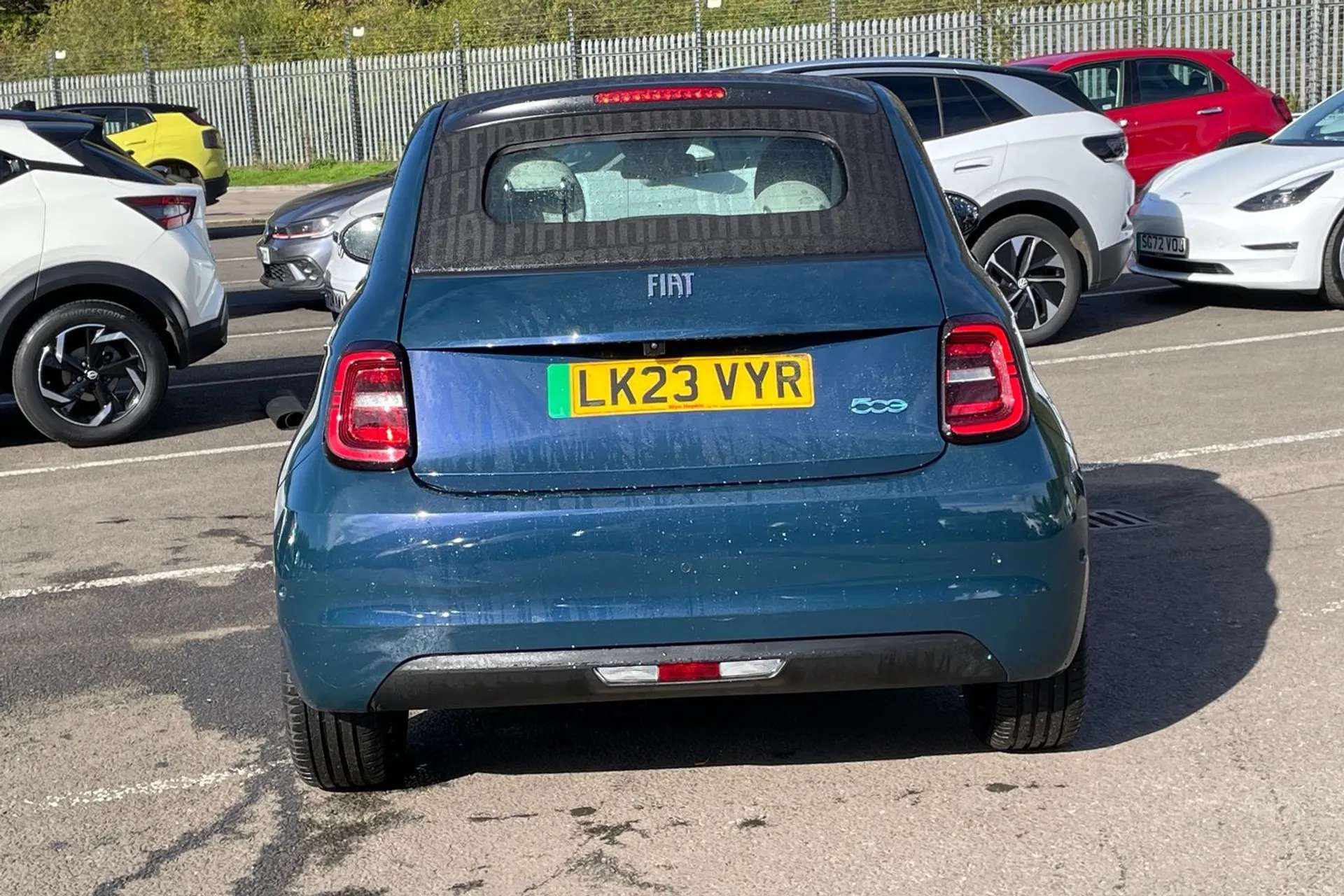 2023 FIAT 500 2023 FIAT 500