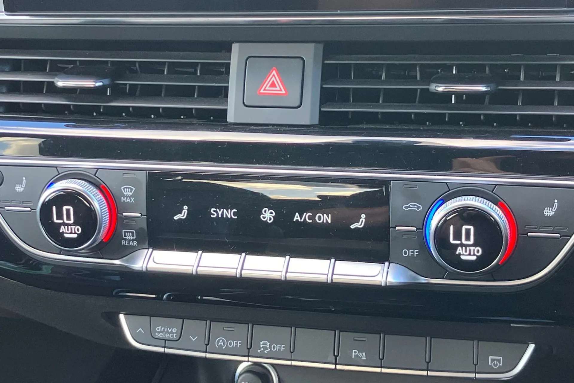 2023 AUDI A4 2023 AUDI A4
