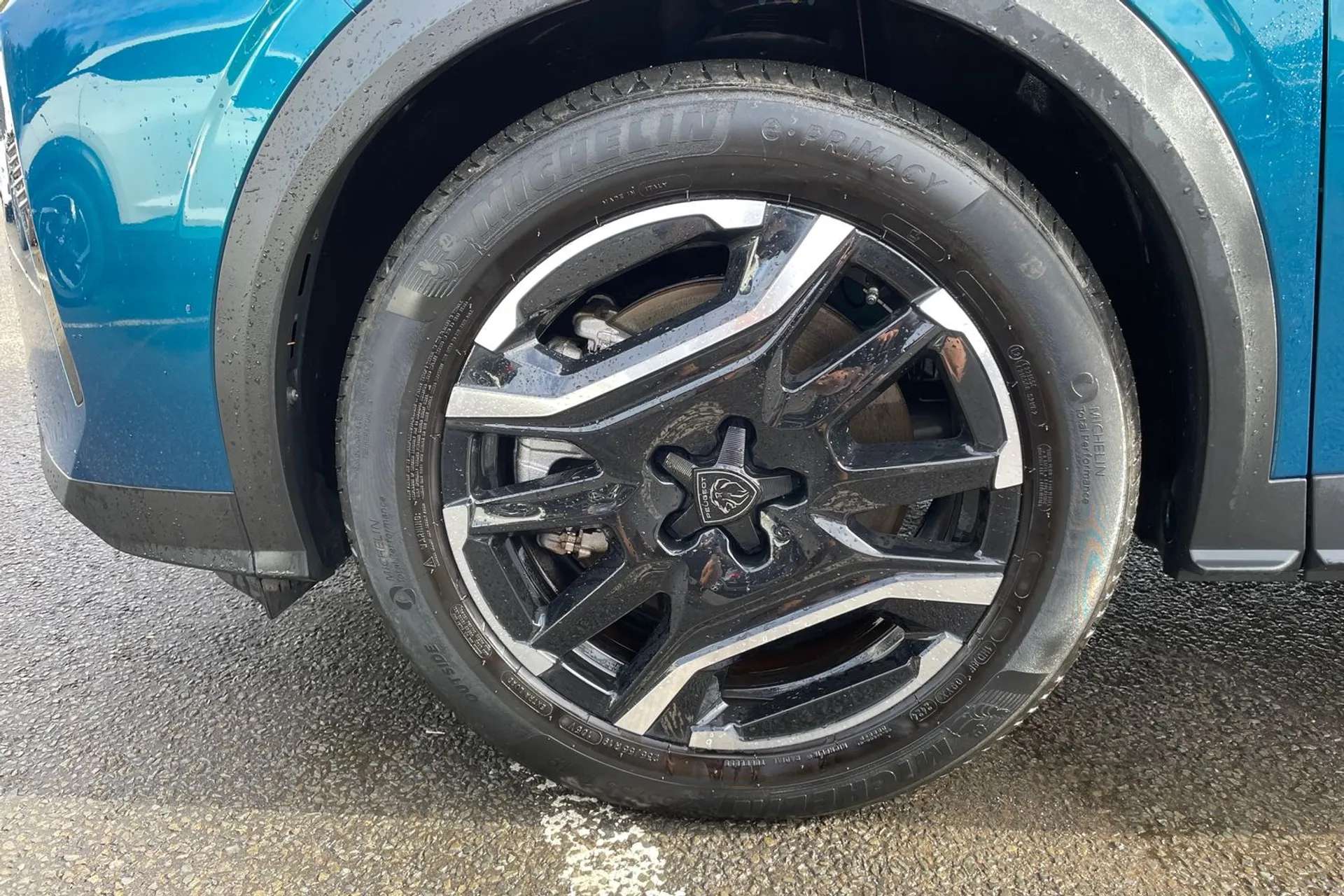 2025 PEUGEOT 3008 2025 PEUGEOT 3008