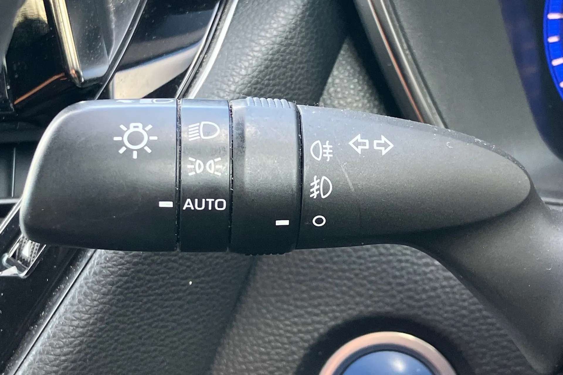 2021 TOYOTA COROLLA 2021 TOYOTA COROLLA