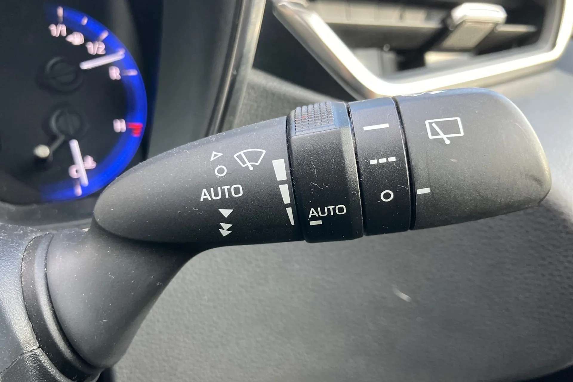 2021 TOYOTA COROLLA 2021 TOYOTA COROLLA